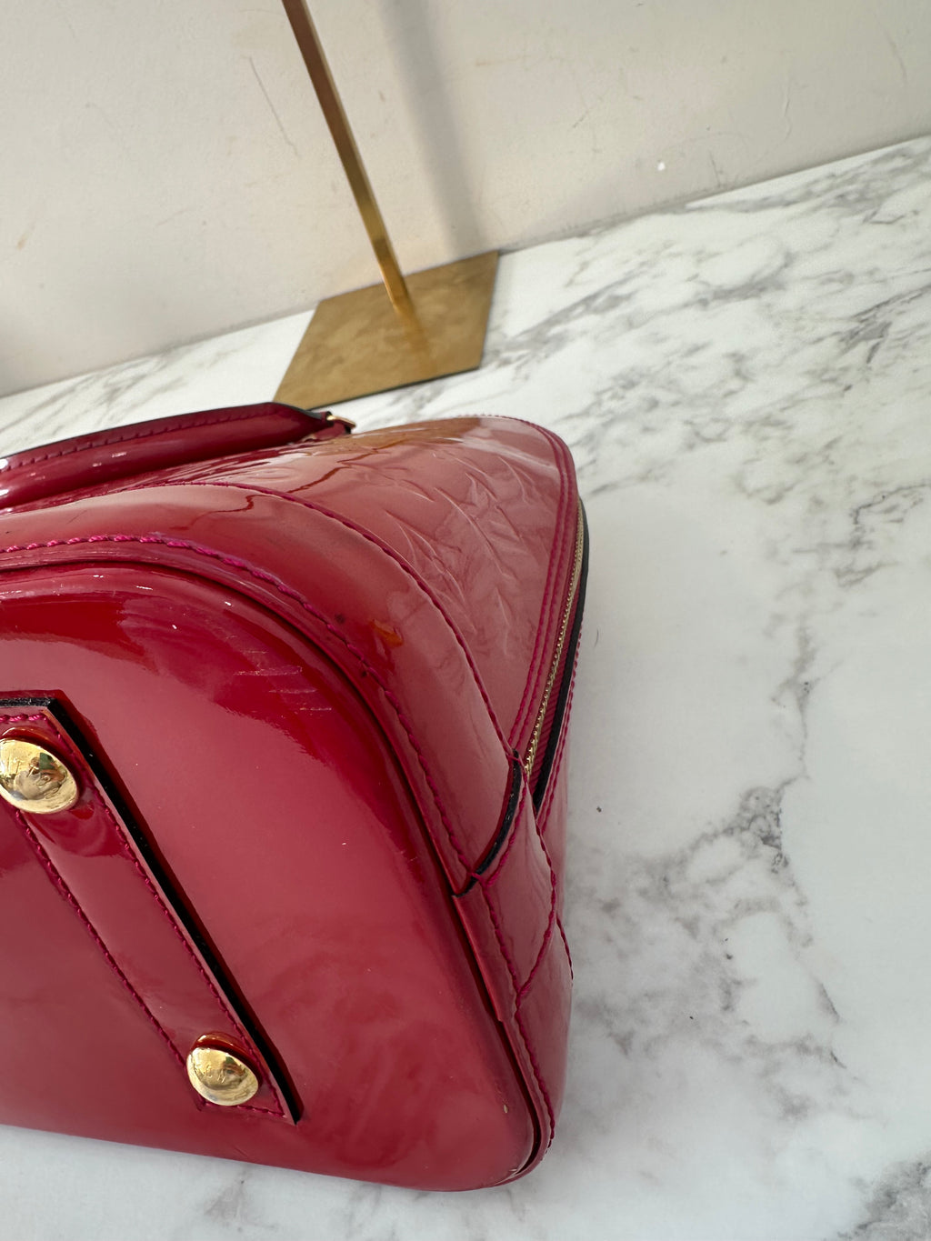 Louis Vuitton Alma Vernis Red