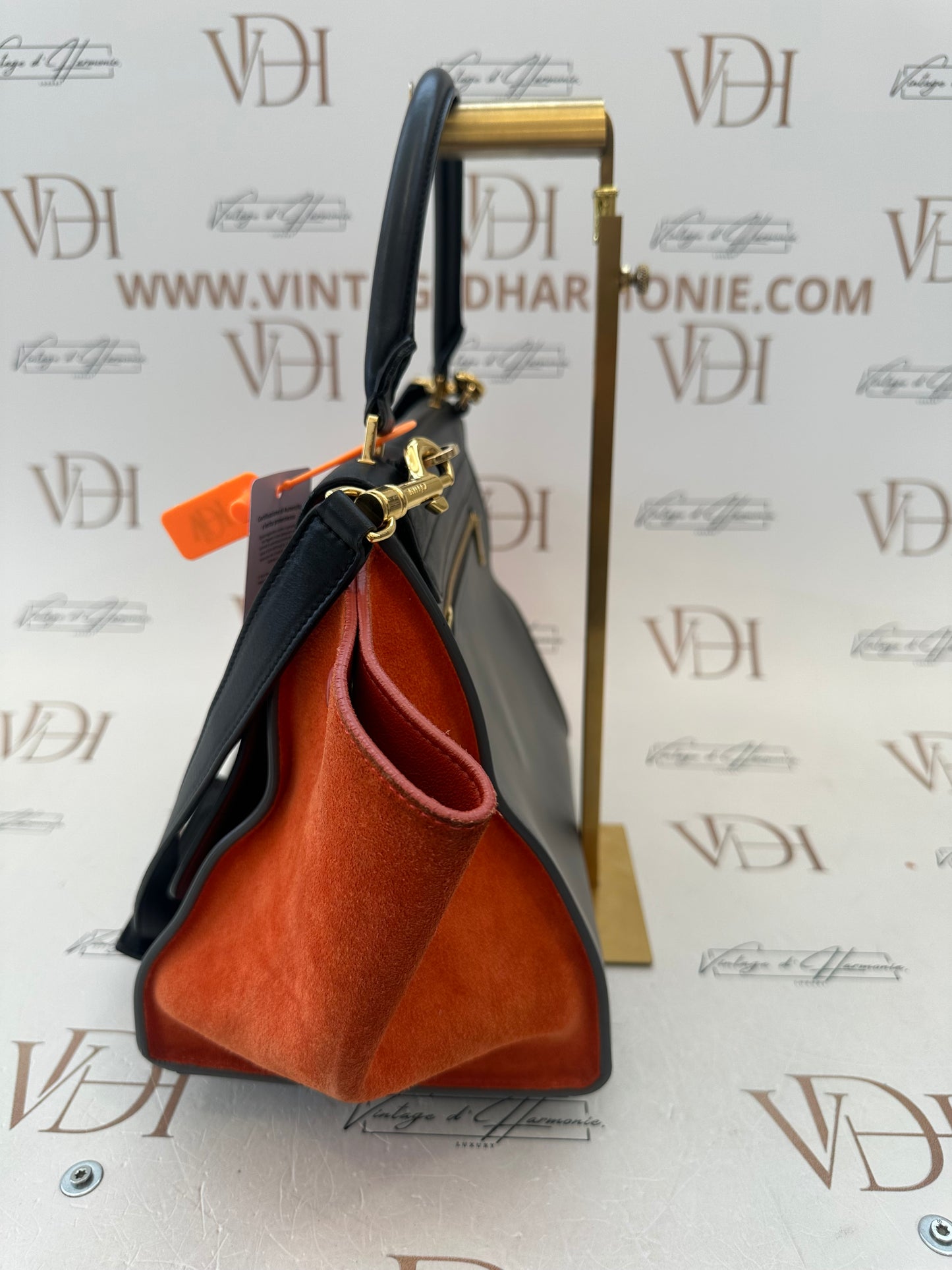 382914 - Céline Trapeze