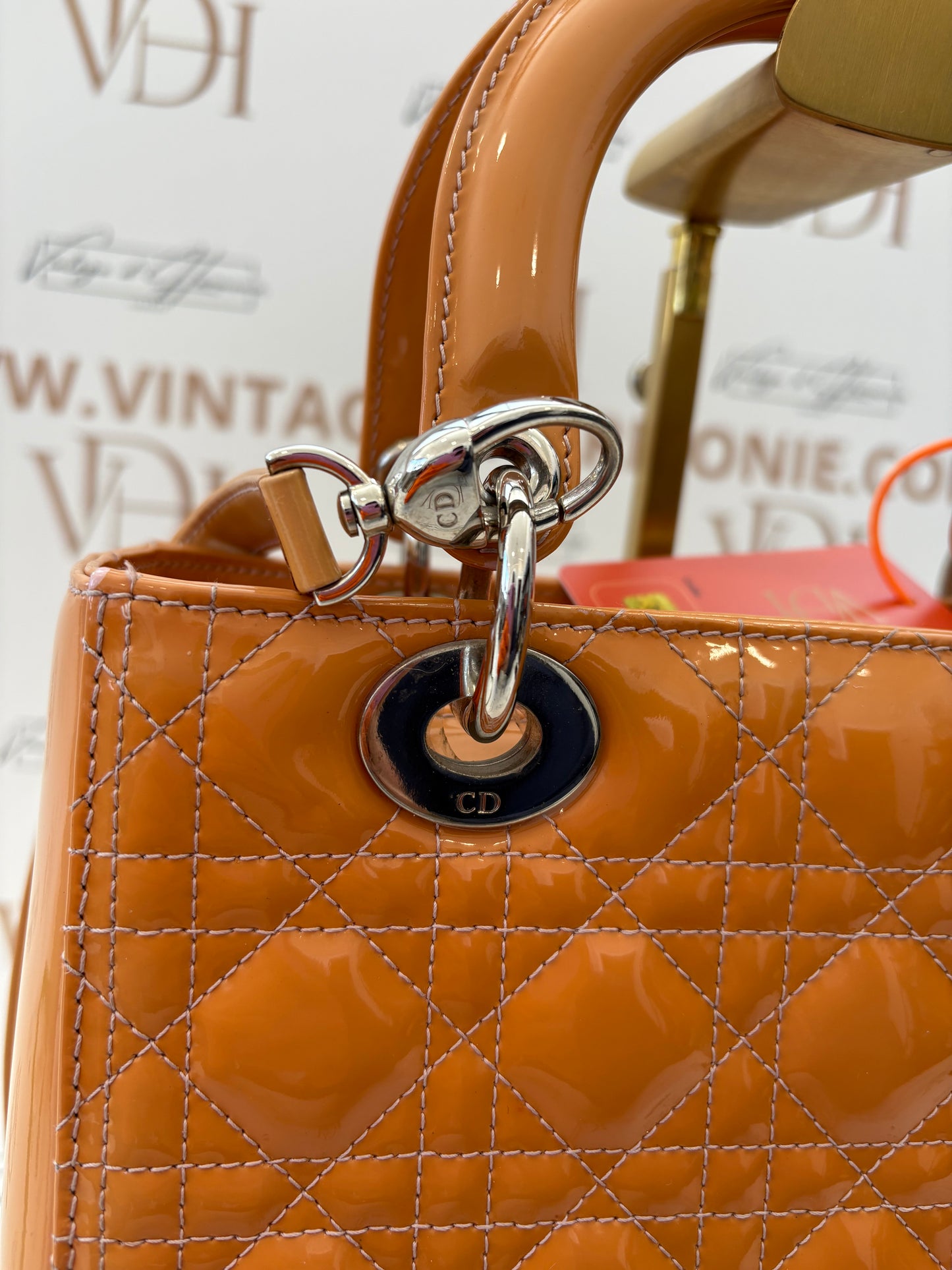 383621 - Dior Lady