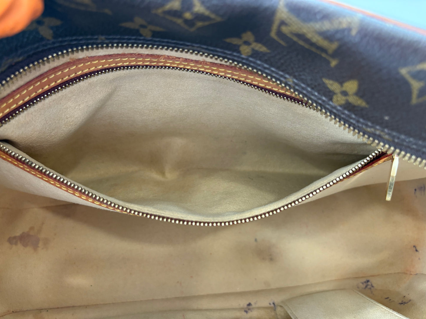 018776 - Louis Vuitton Cite GM