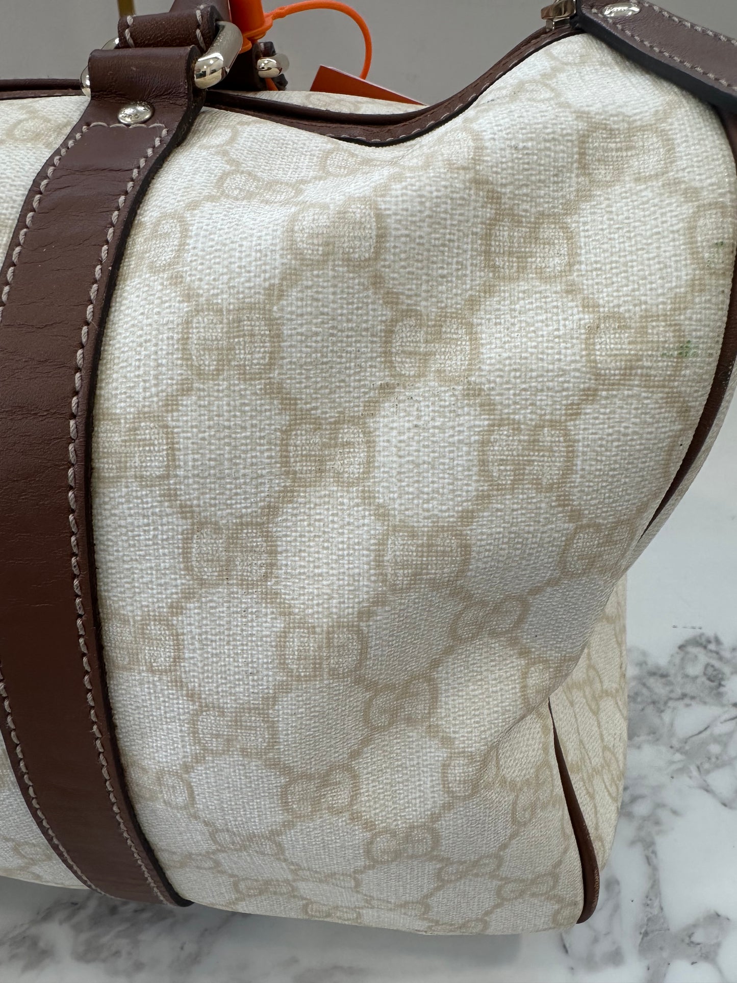 Gucci White