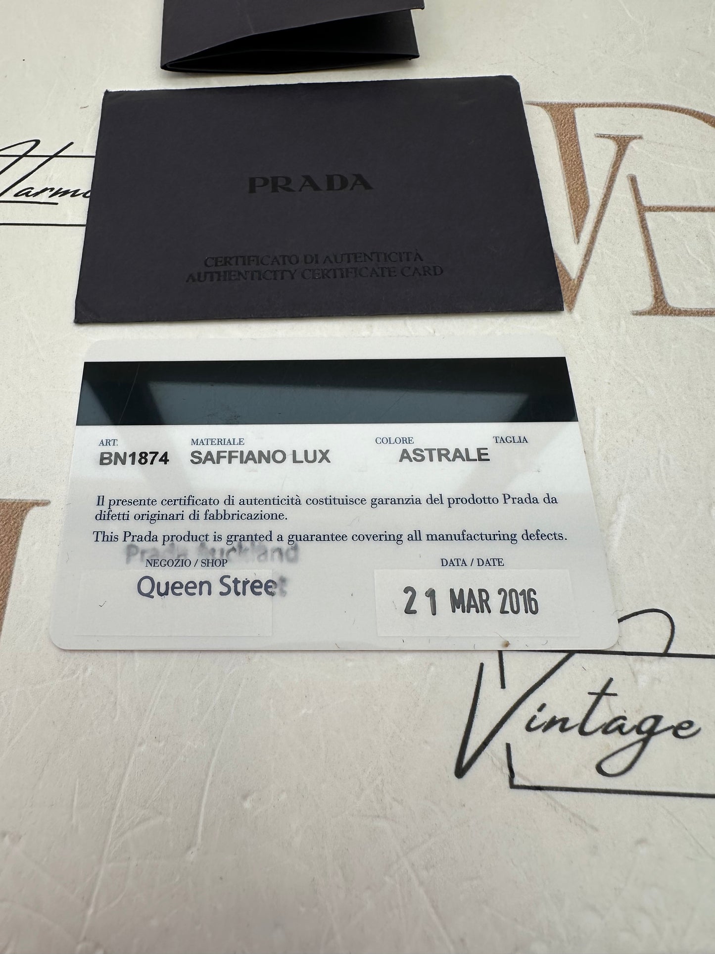 382868 - Prada Galleria