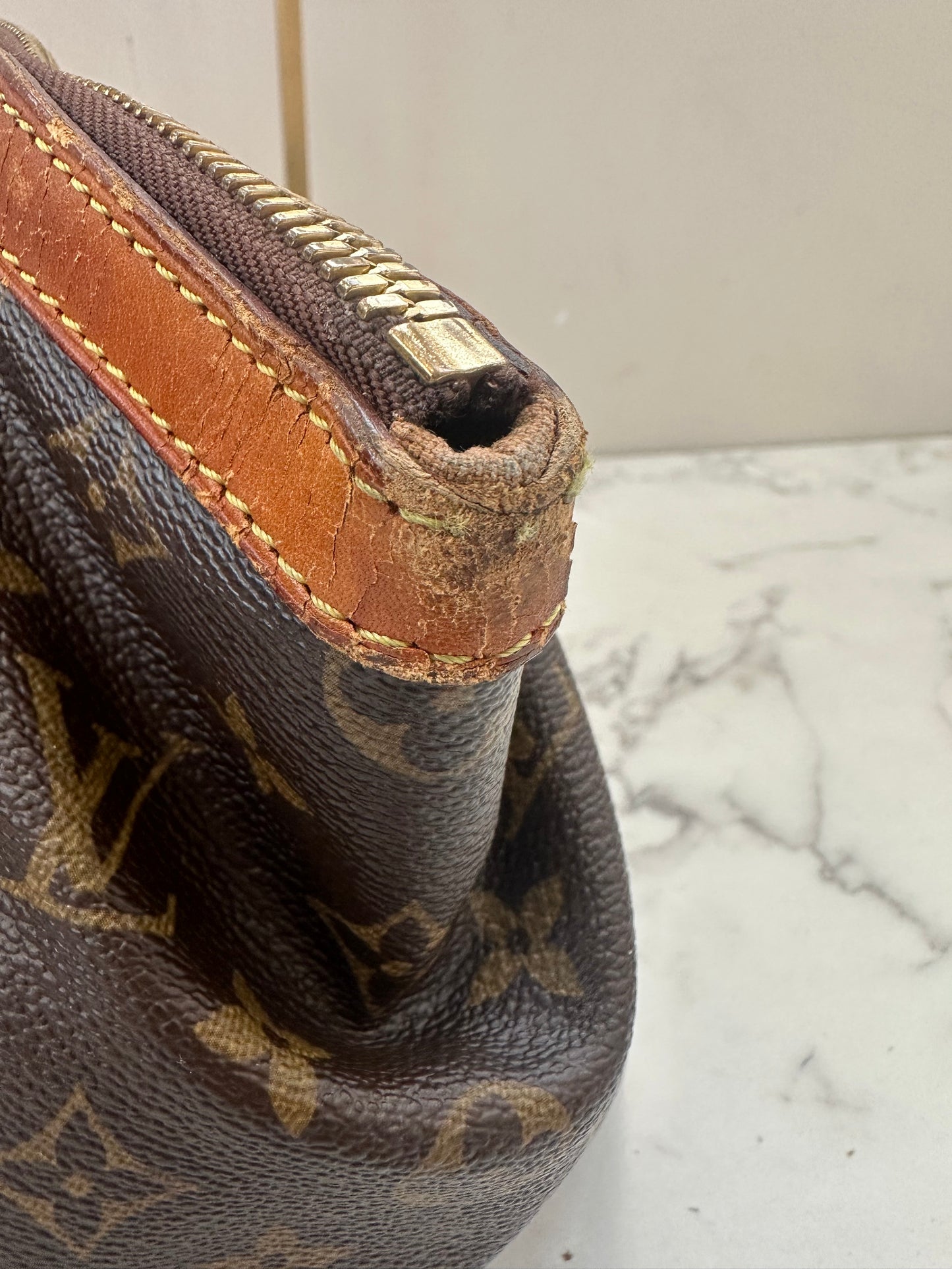 Louis Vuitton Tivoli PM