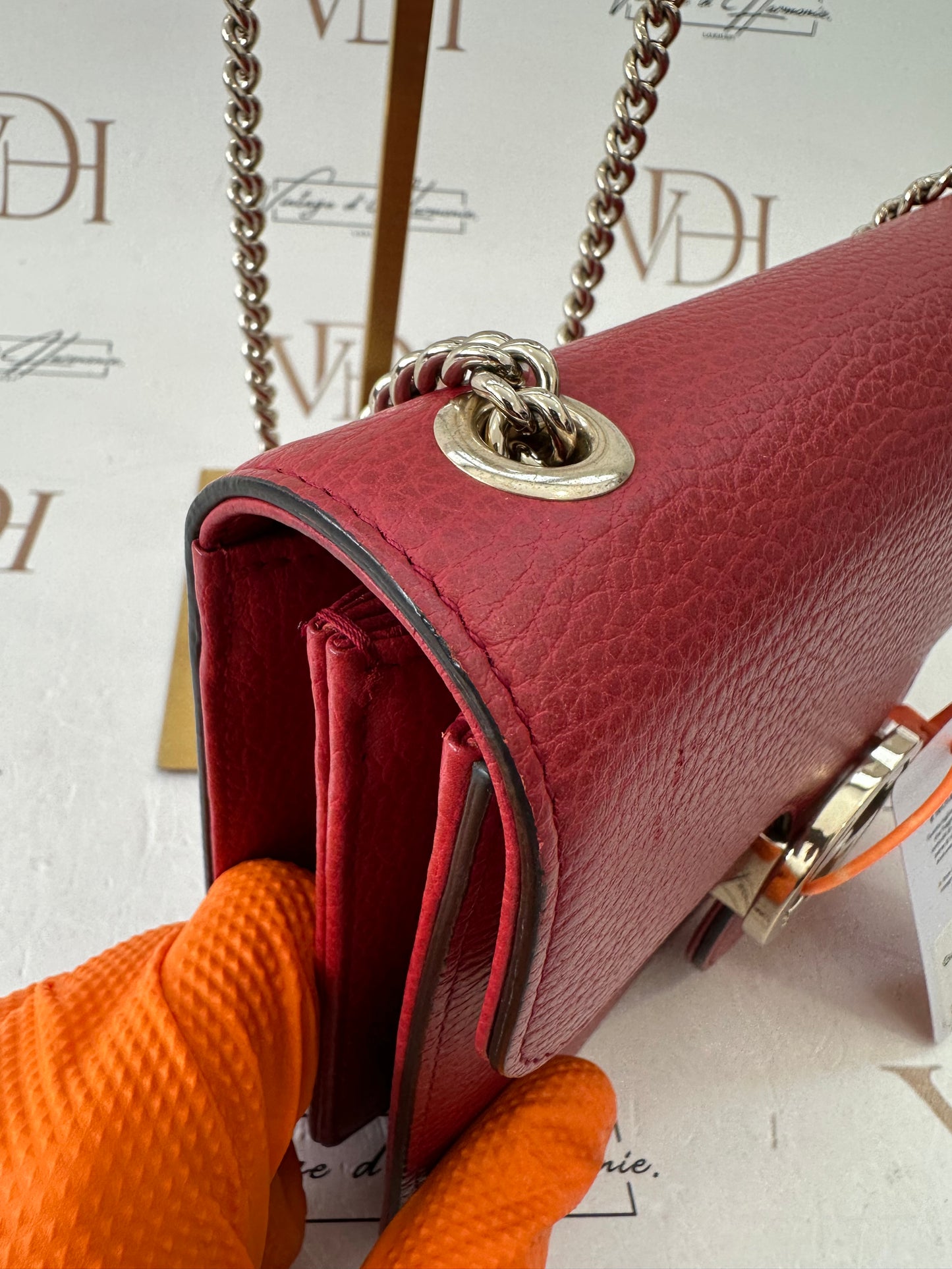 382995 - Gucci Interlocking
