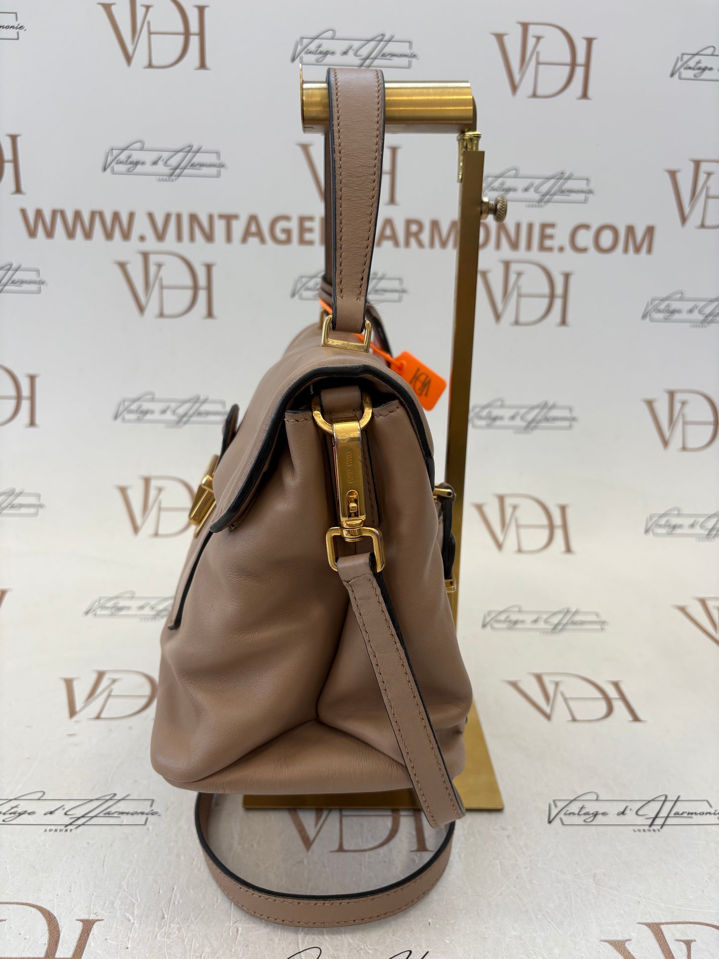 201047 - Miu Miu