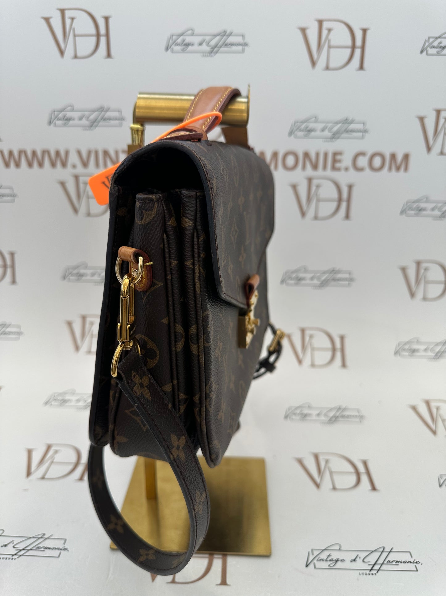 382659 - Louis Vuitton Metis