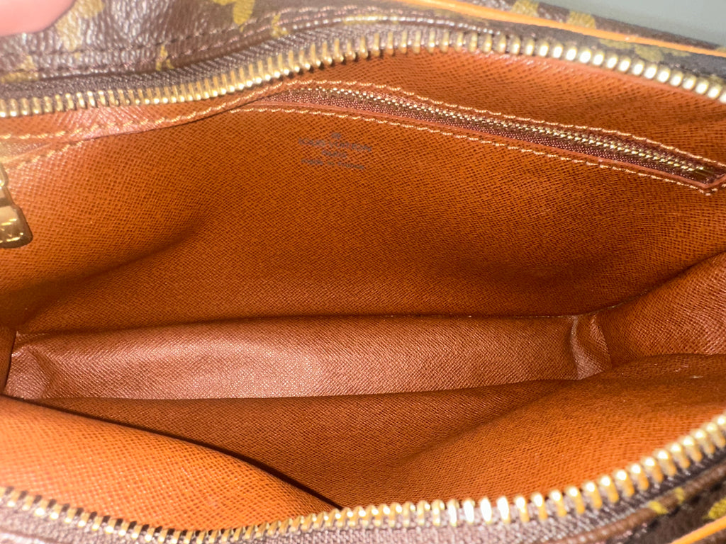 Louis Vuitton Dragonne GM