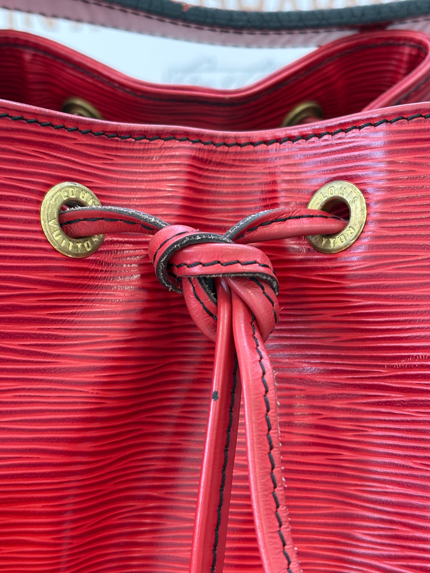 016957 - Louis Vuitton Noé Epi