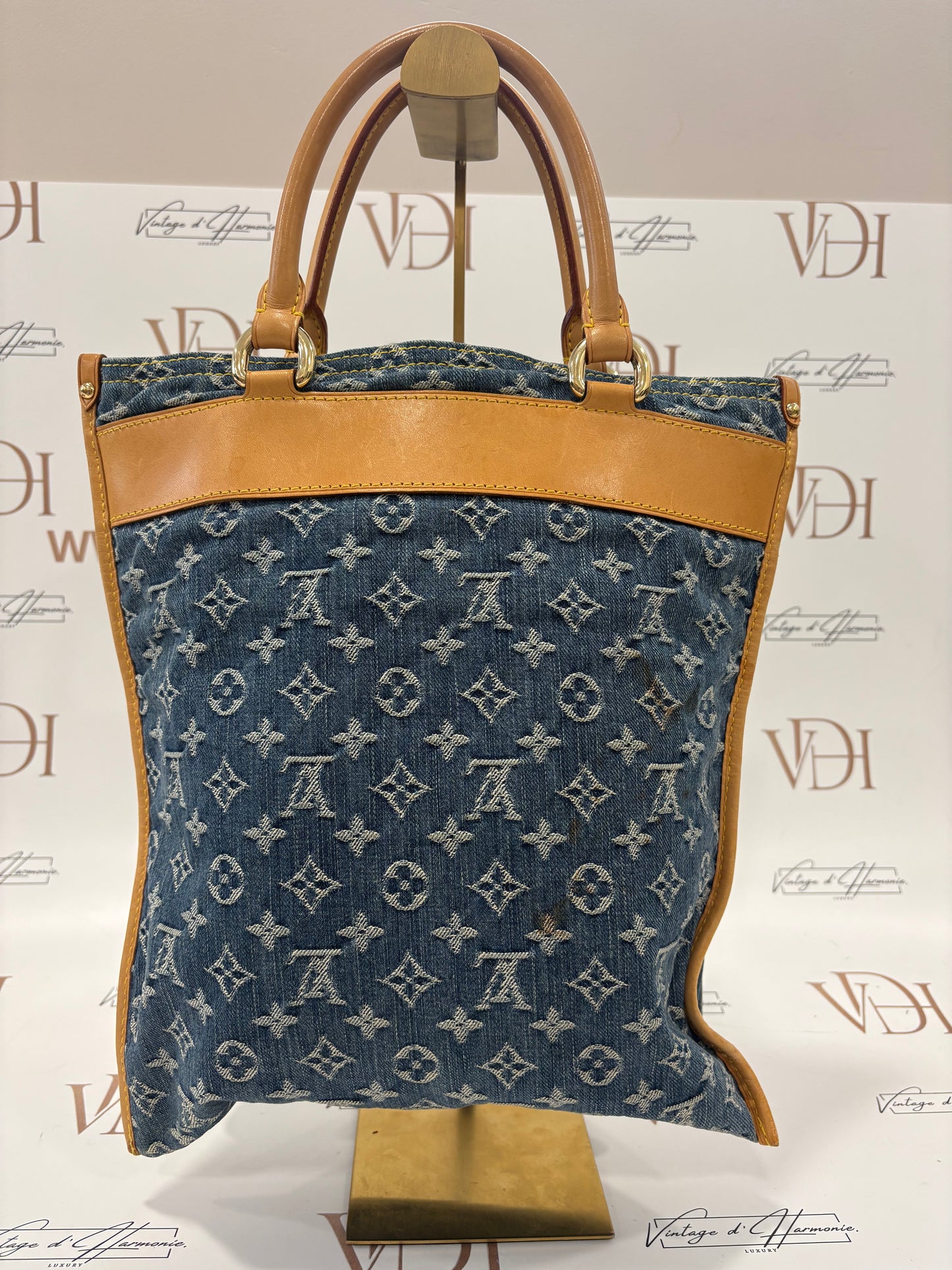 384021 - Louis Vuitton Sac Plat