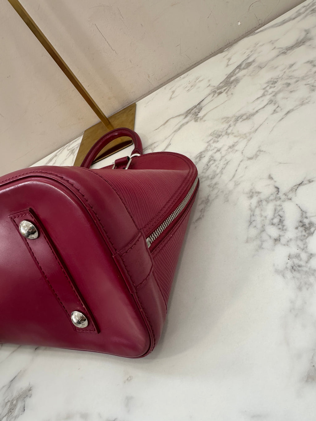 Louis Vuitton Alm PM Epi Cherry