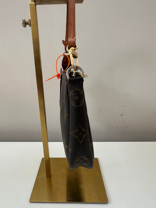 Louis Vuitton Pochette