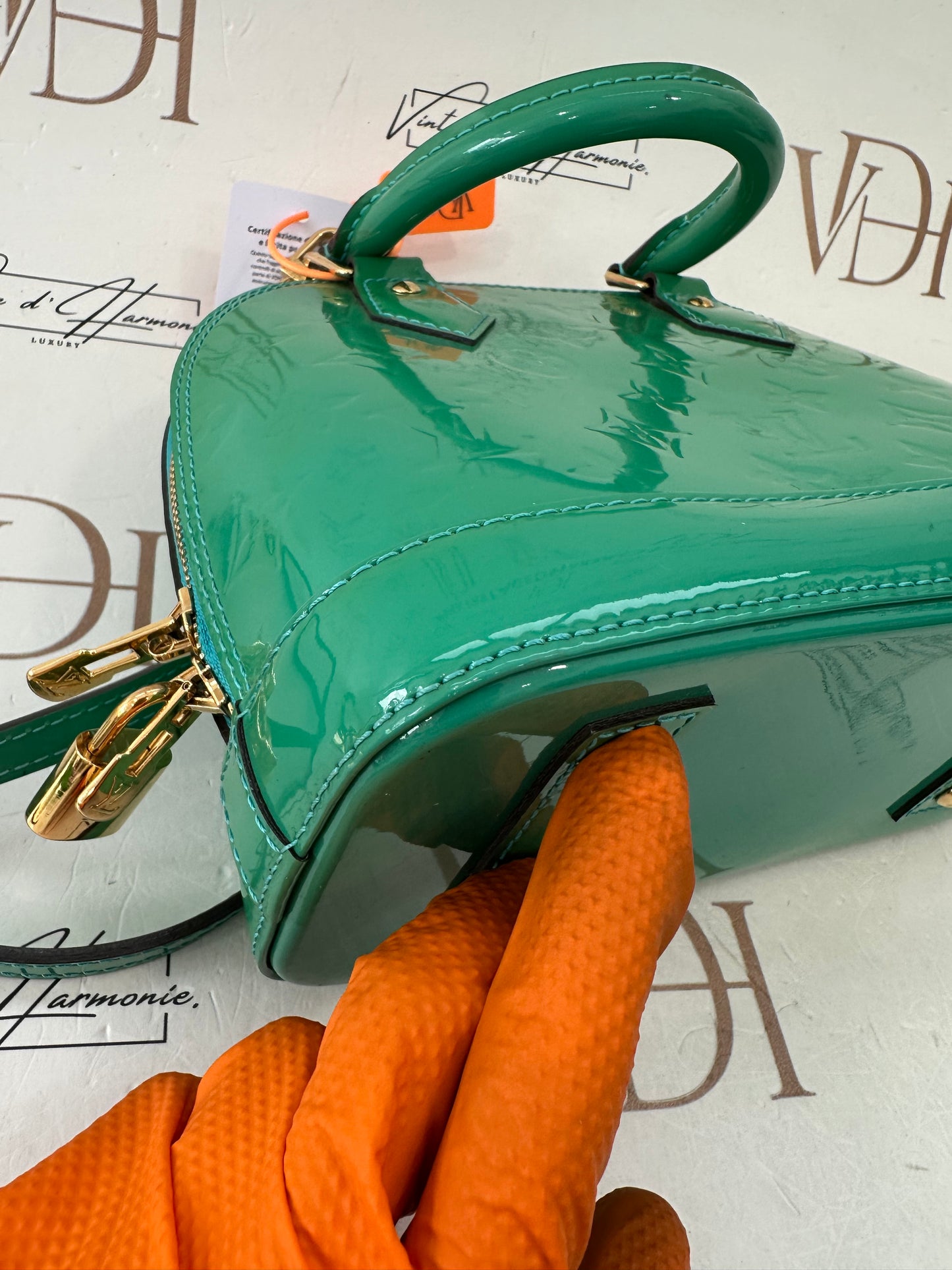 382866 - Louis Vuitton Alma BB