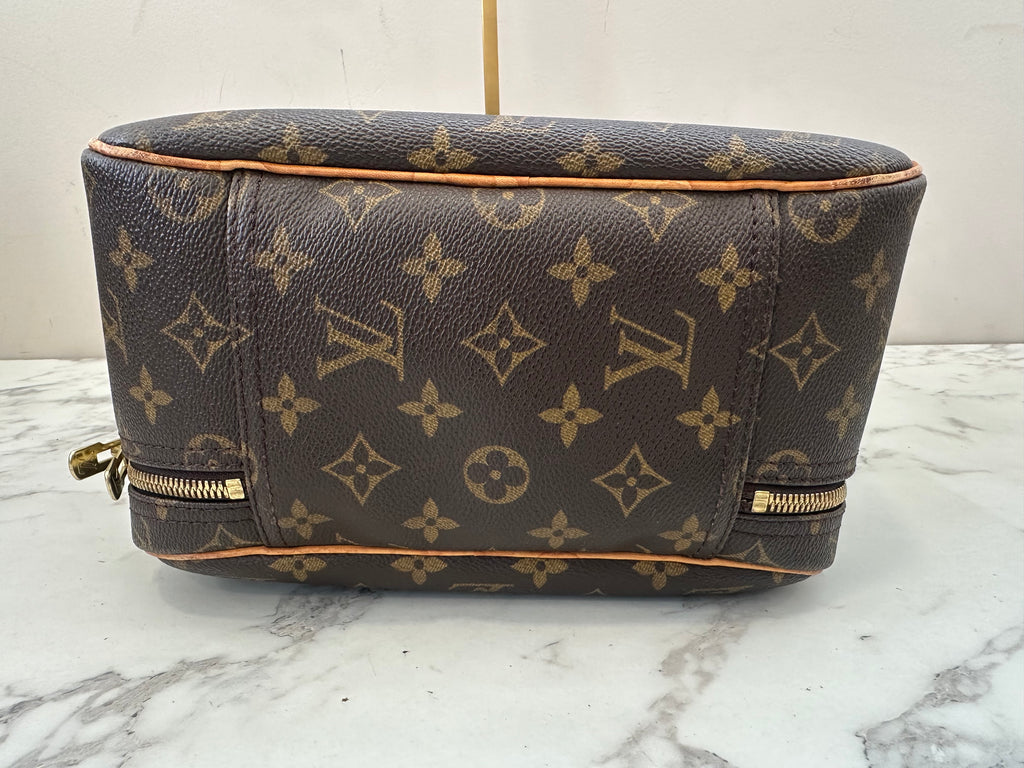 Louis Vuitton Excursion