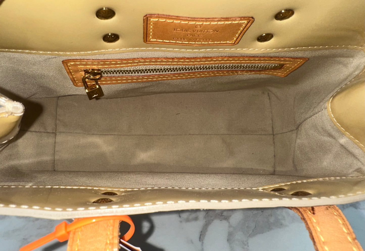 Louis Vuitton Reade PM Vernis Yellow