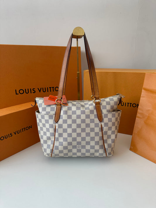 Louis Vuitton Totally Pm Azur
