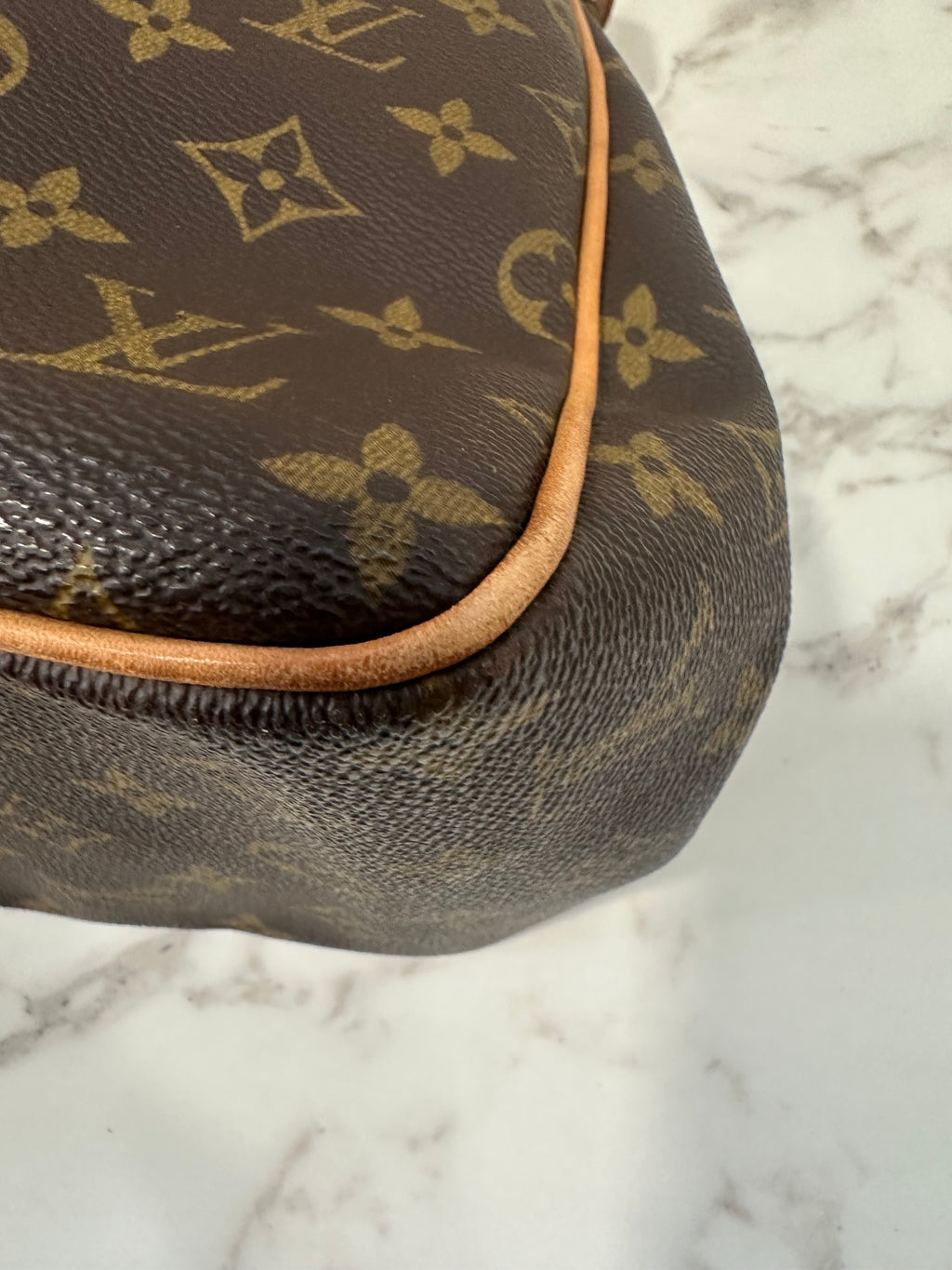 Louis Vuitton Batignolles