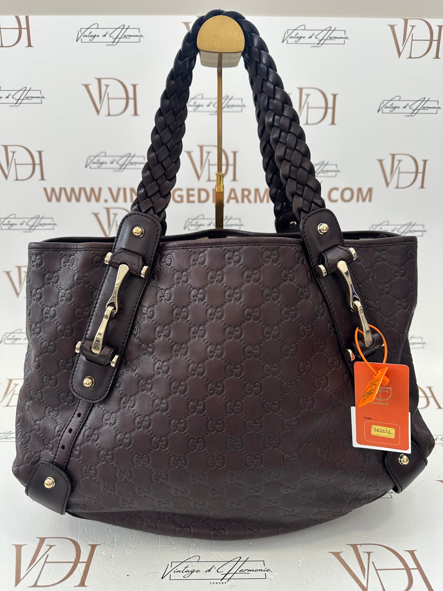 382572 - Gucci Pelham