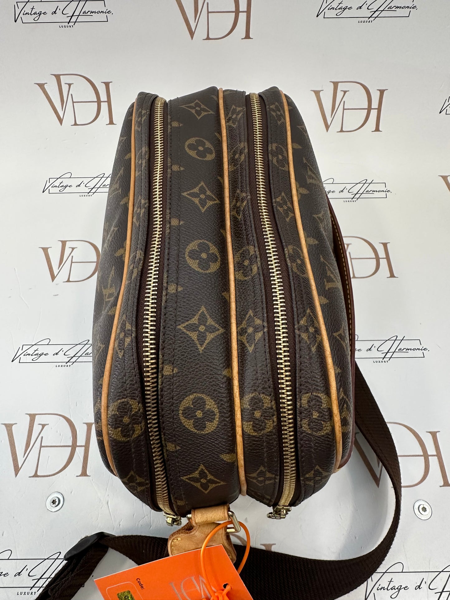 017934 - Louis Vuitton Reporter PM