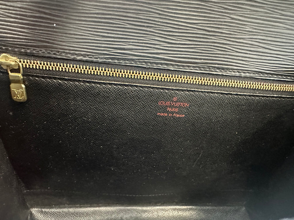 Louis Vuitton Epi Black Monceau 28