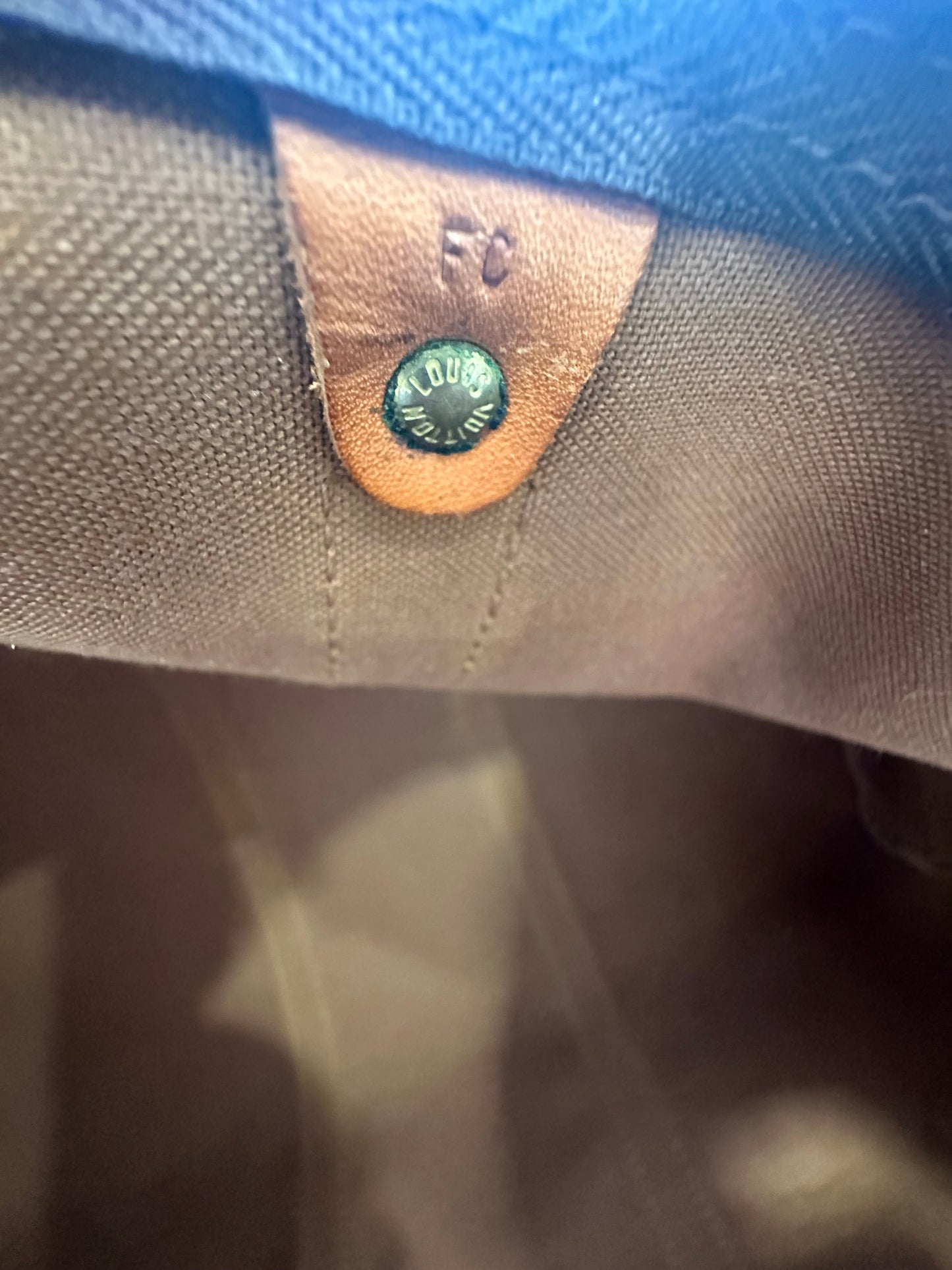 Louis Vuitton Keepall 50