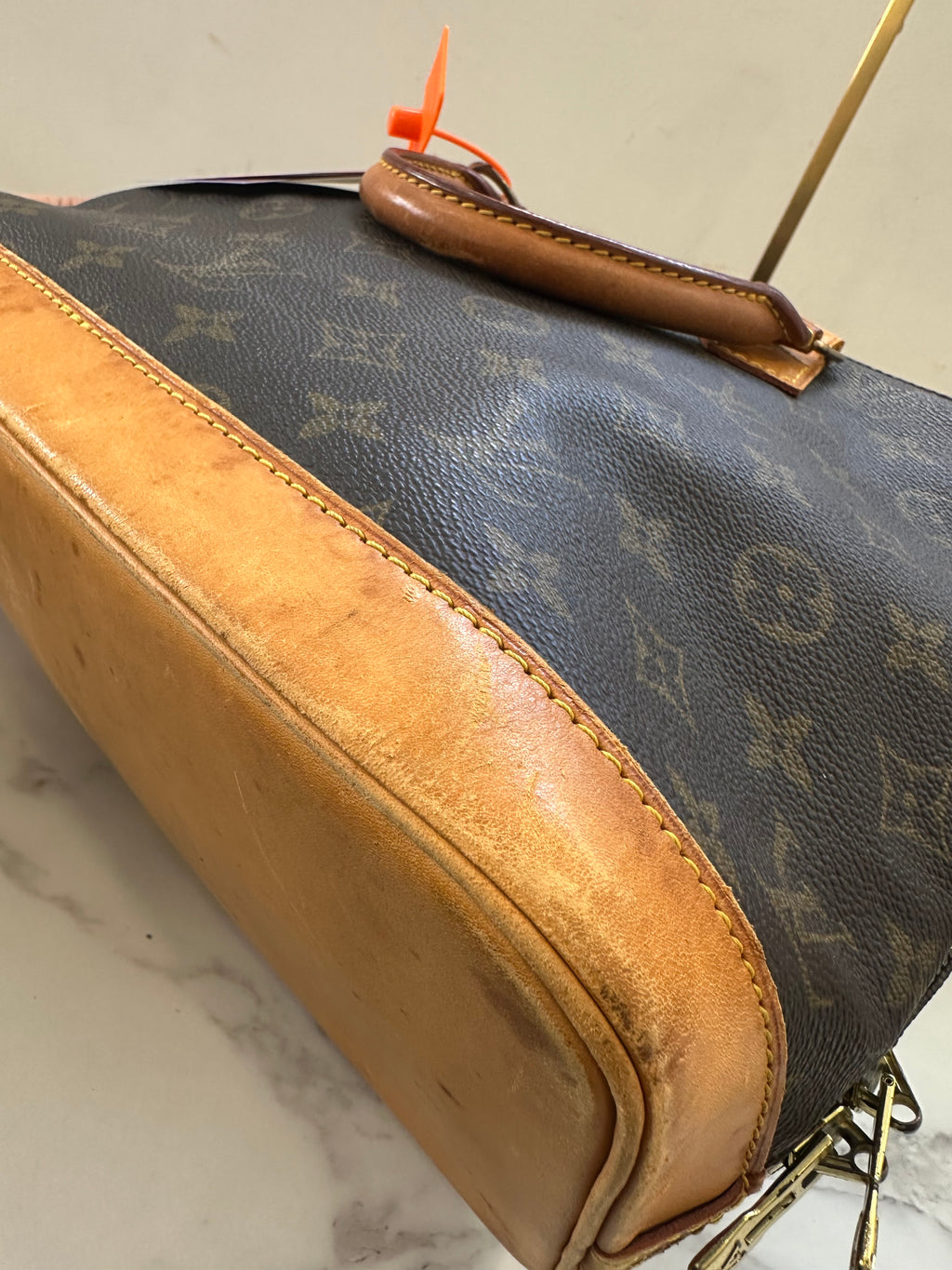 Louis Vuitton Alma