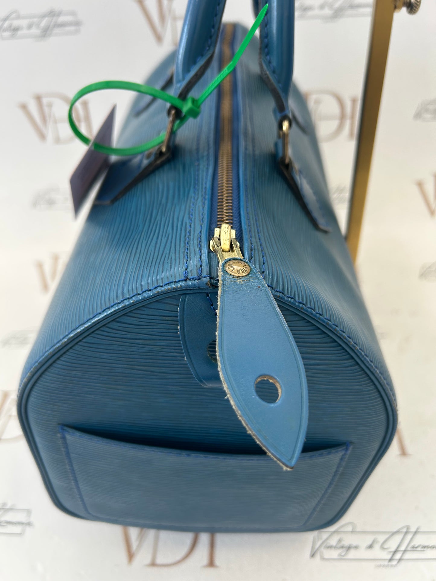 017140 - Louis Vuitton Epi Speedy 30