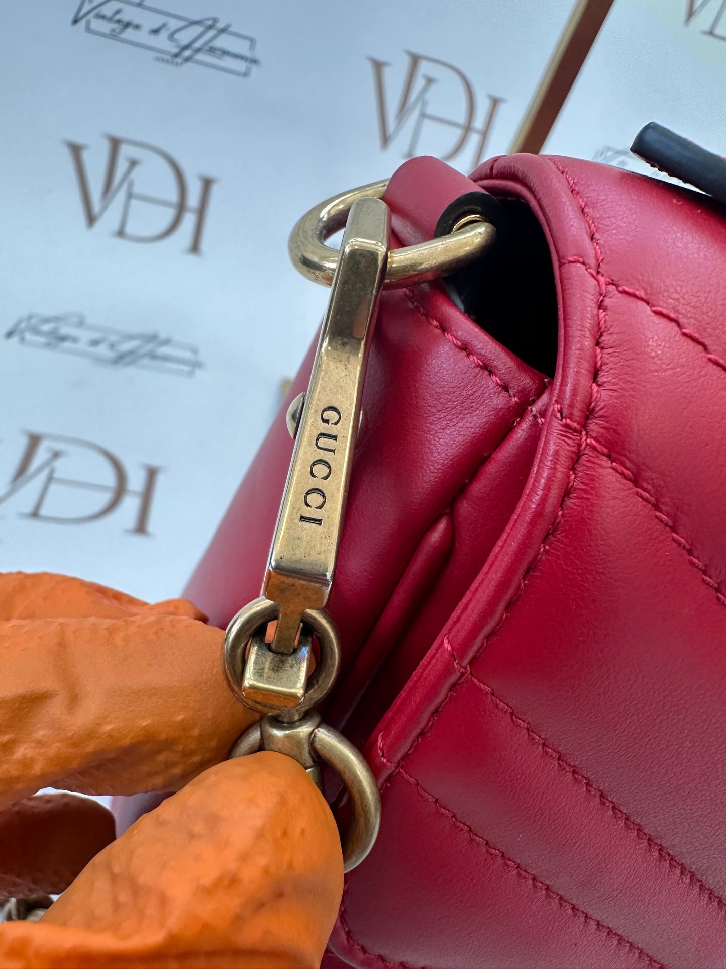 382209 - Gucci GG Marmont