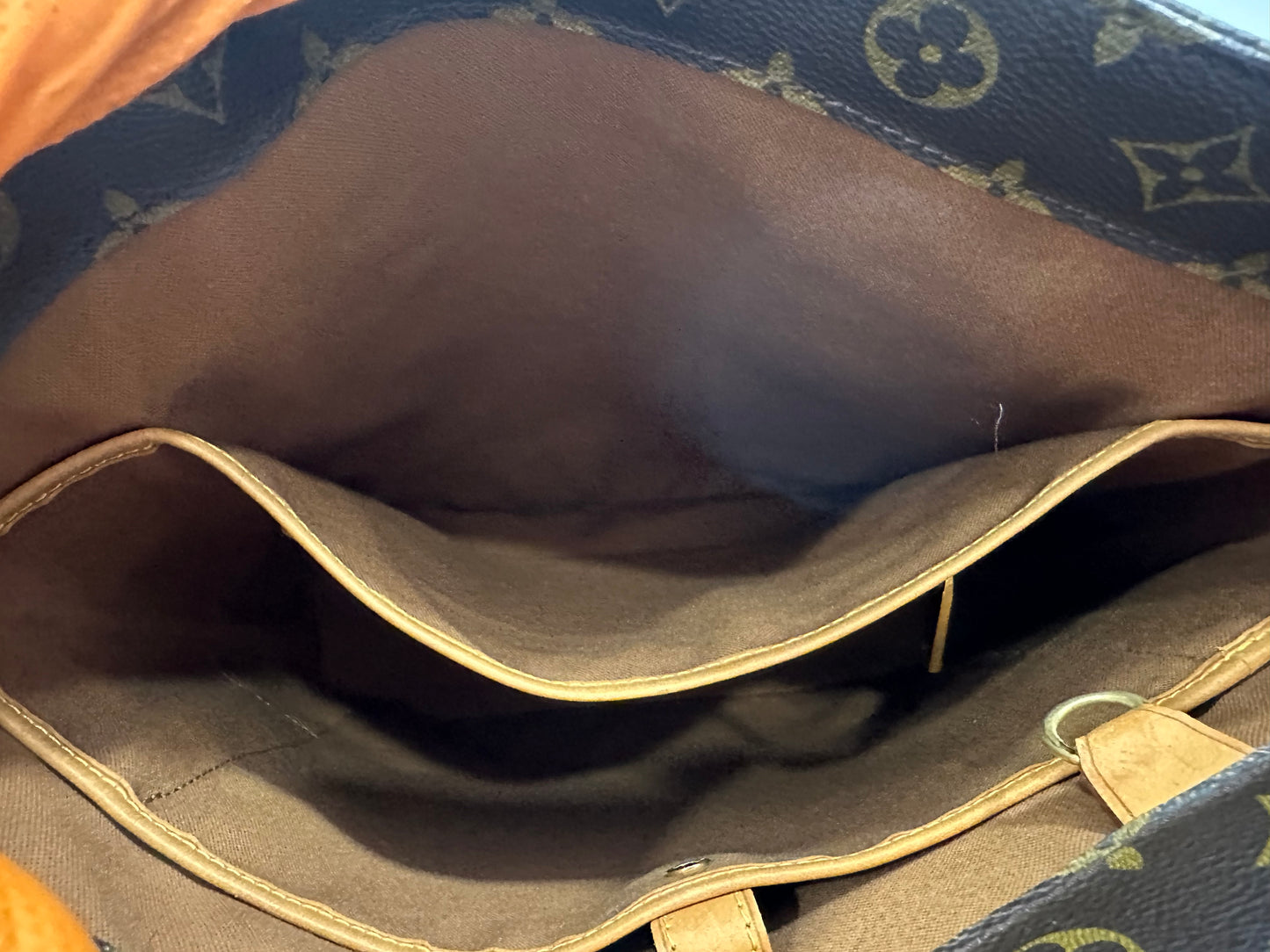 017844 - Louis Vuitton Vavin GM