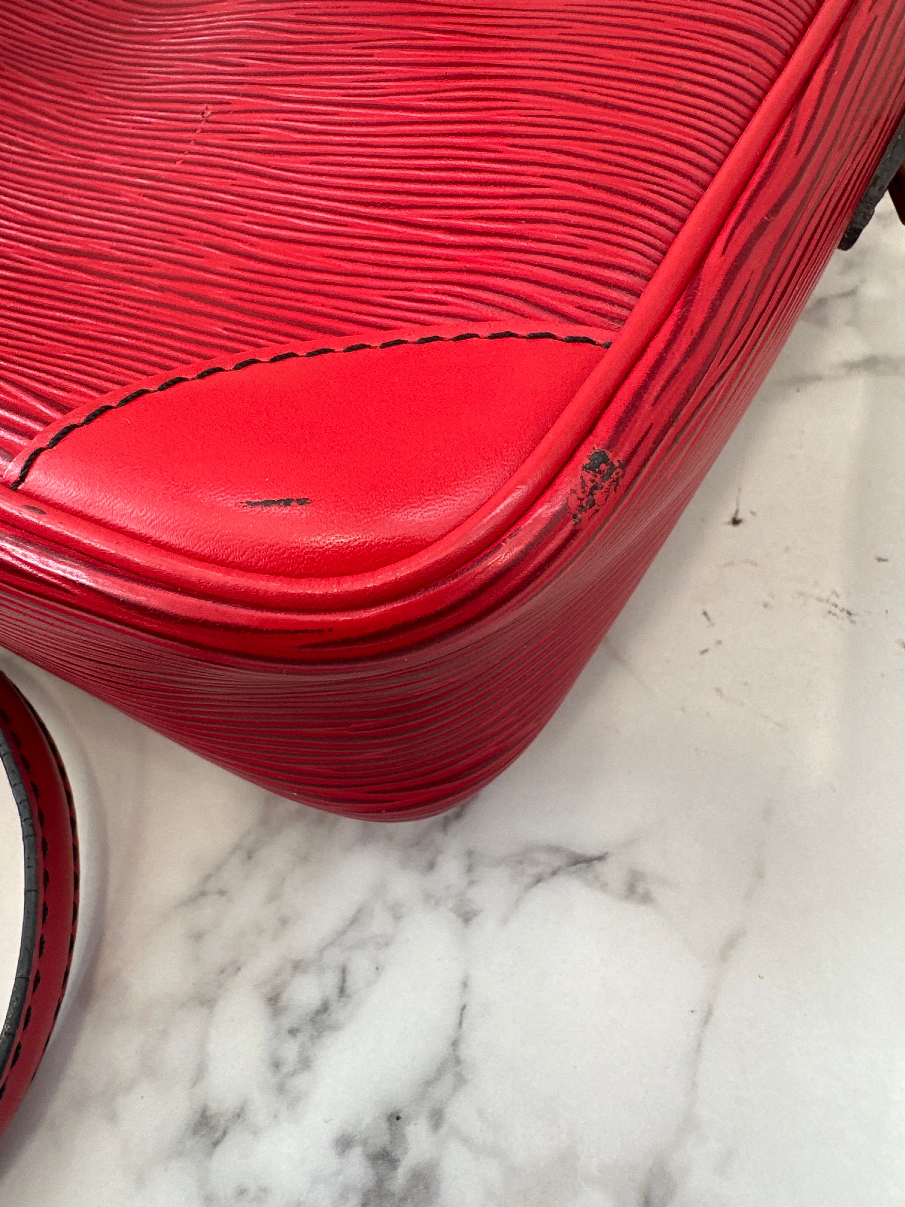 Louis Vuitton Epi Danube