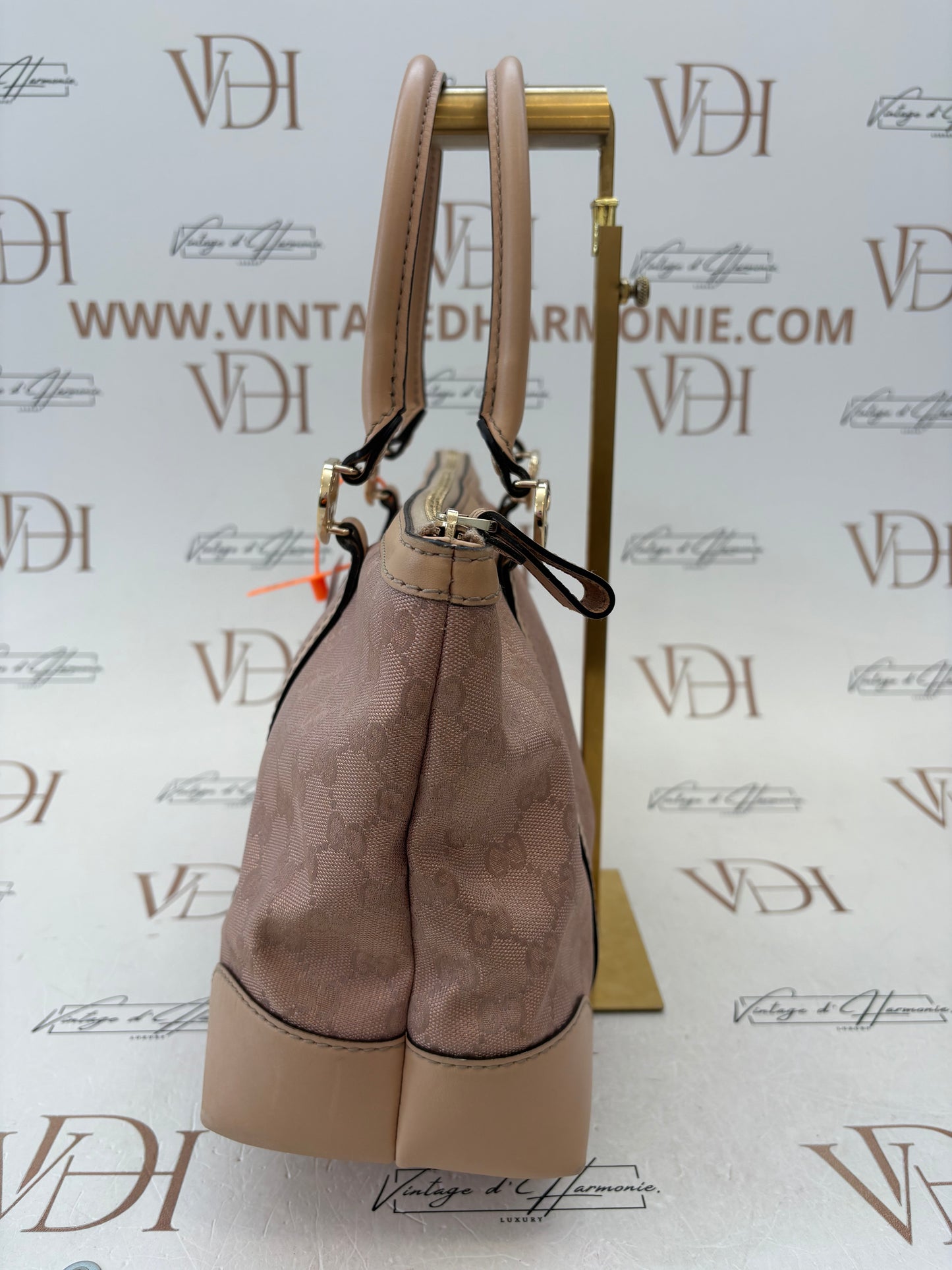 382769 - Gucci Lovely