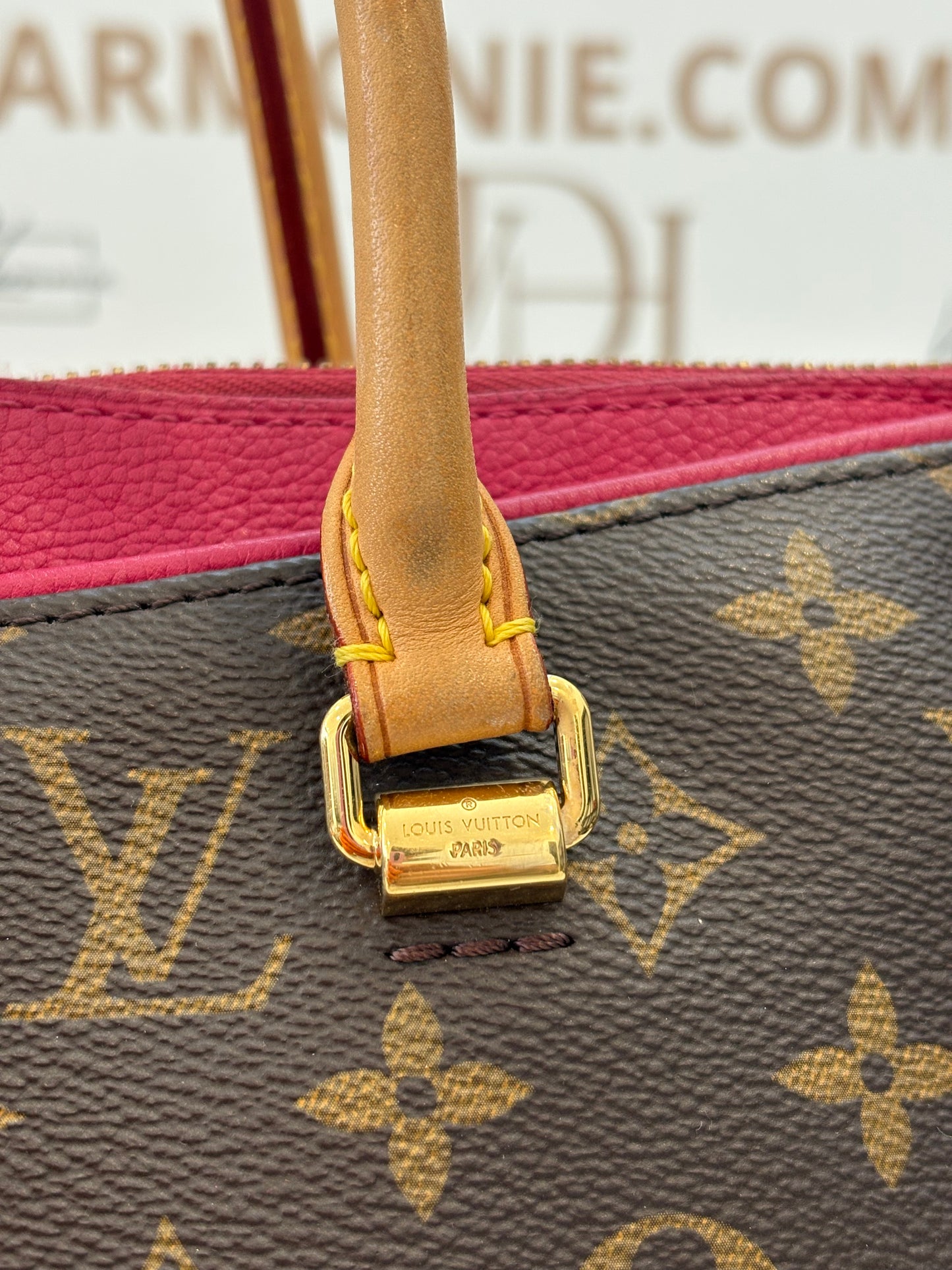 201673 - Louis Vuitton Pallas