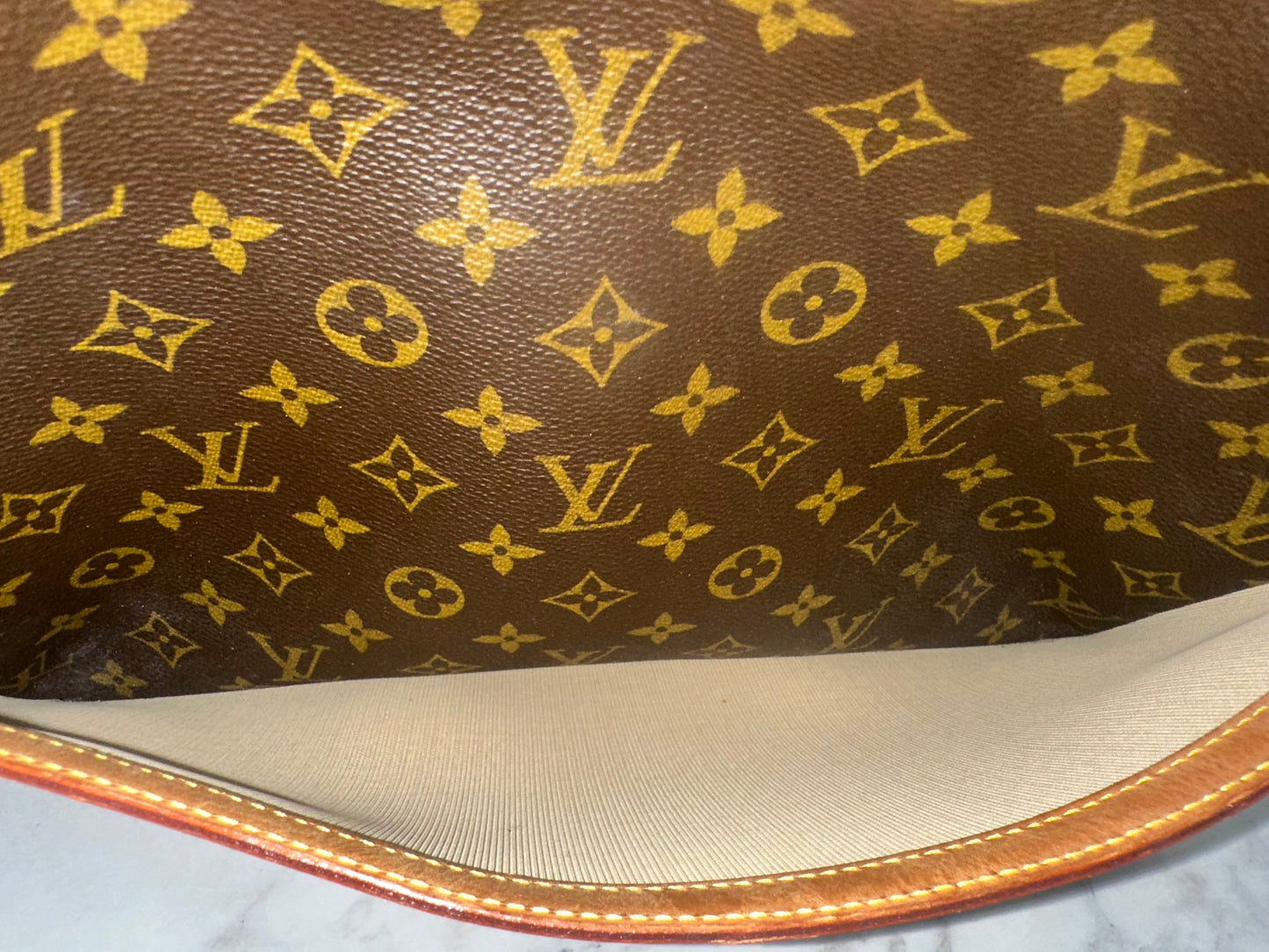 Louis Vuitton Reporter GM