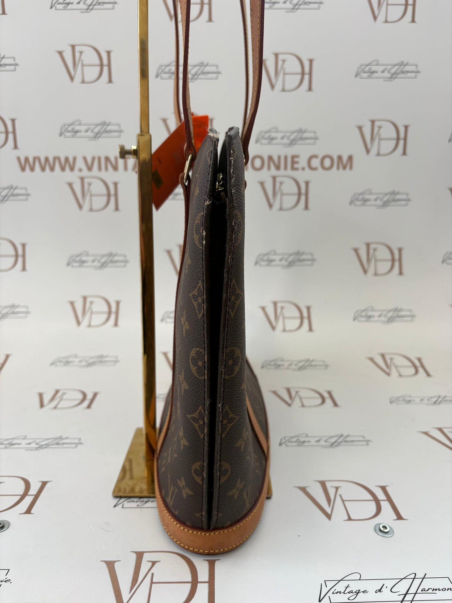 018719 - Louis Vuitton Babylone