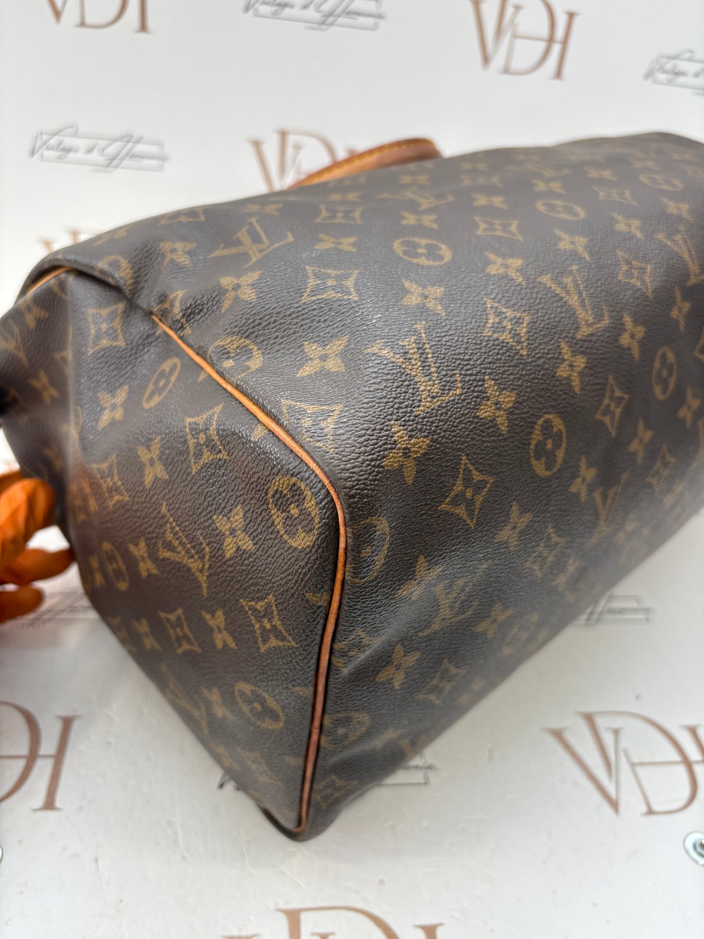 018773 - Louis Vuitton Speedy 40