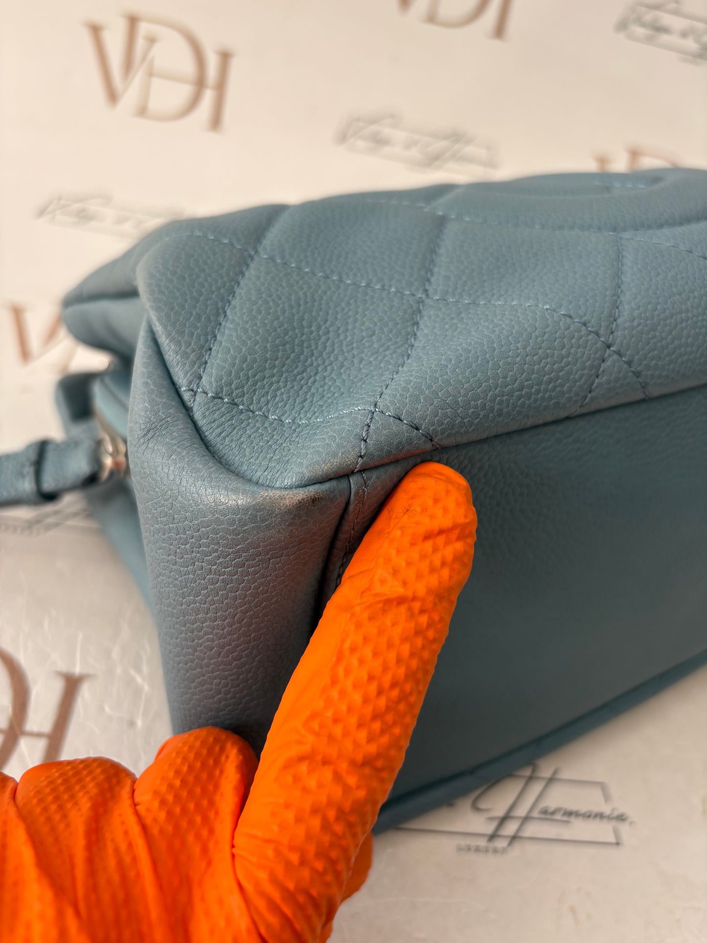383525 - Chanel Blue