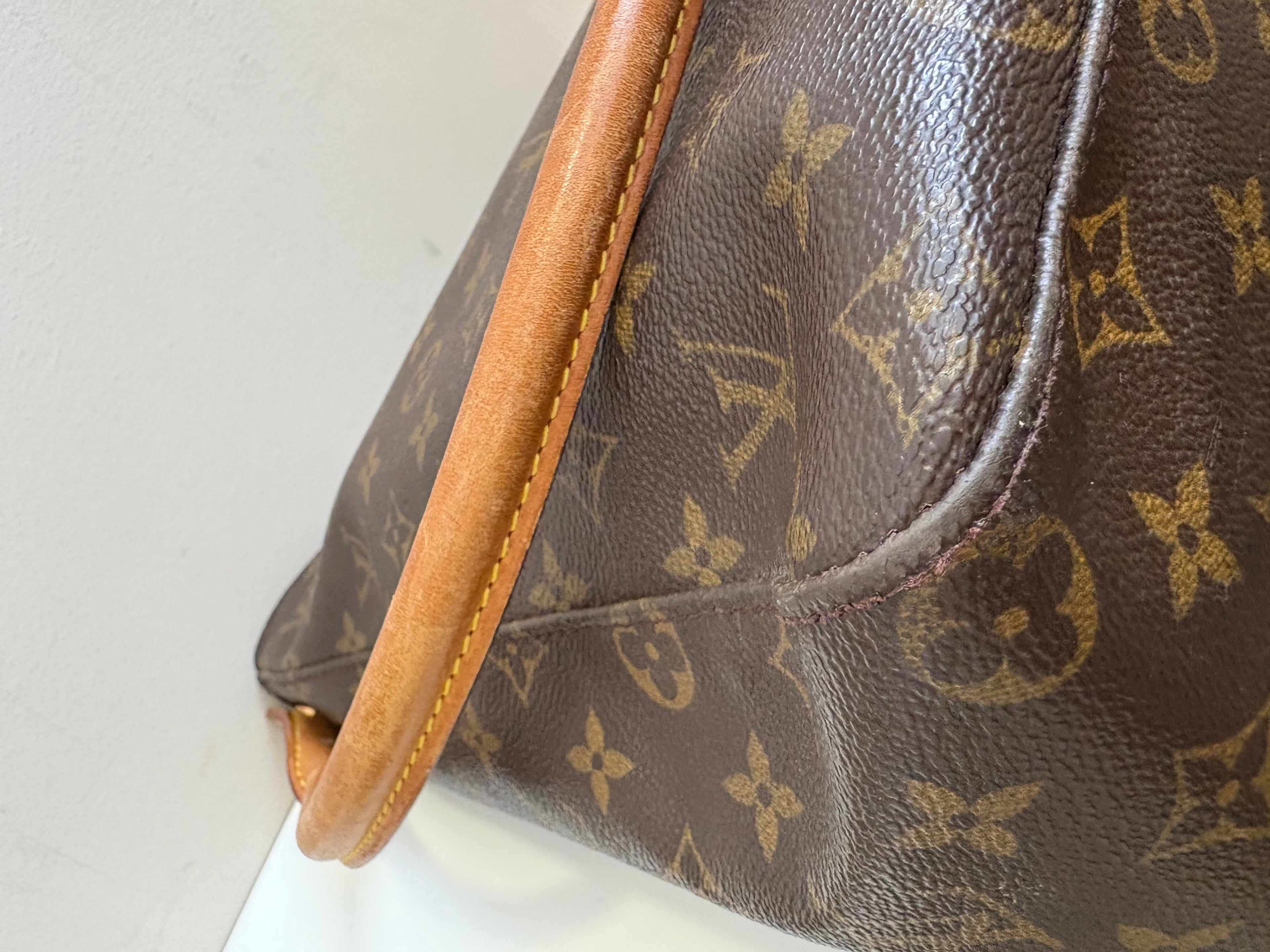 Louis Vuitton Looping GM