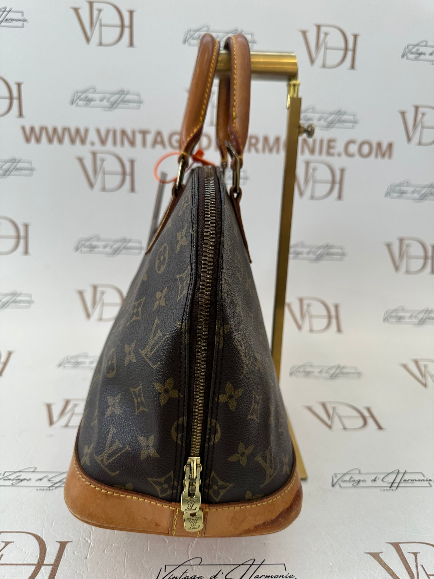 016878 - Louis Vuitton Alma