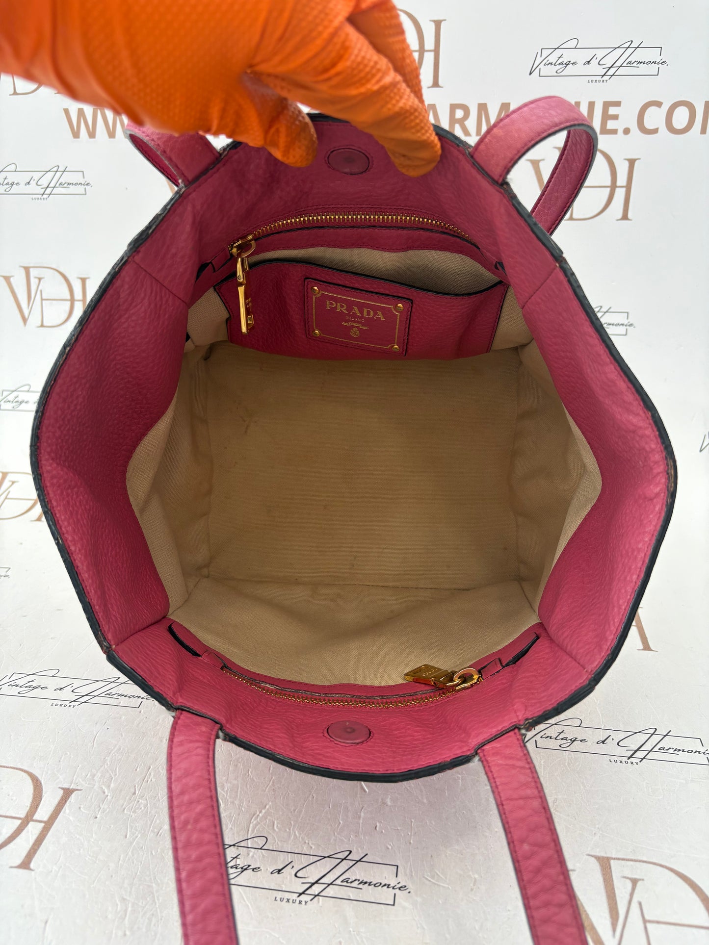 018802 - Prada Pink