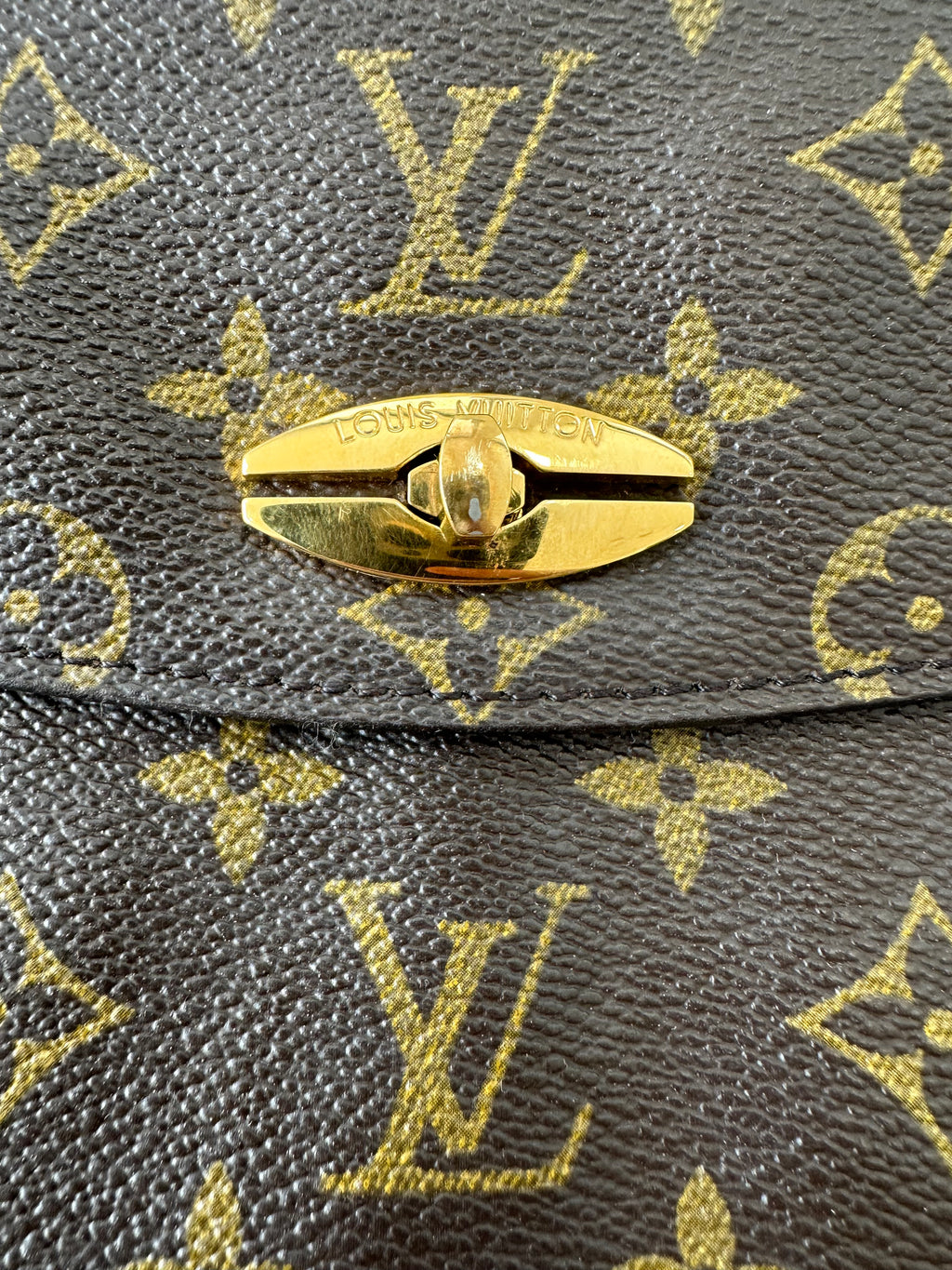 Louis Vuitton Malesherbes