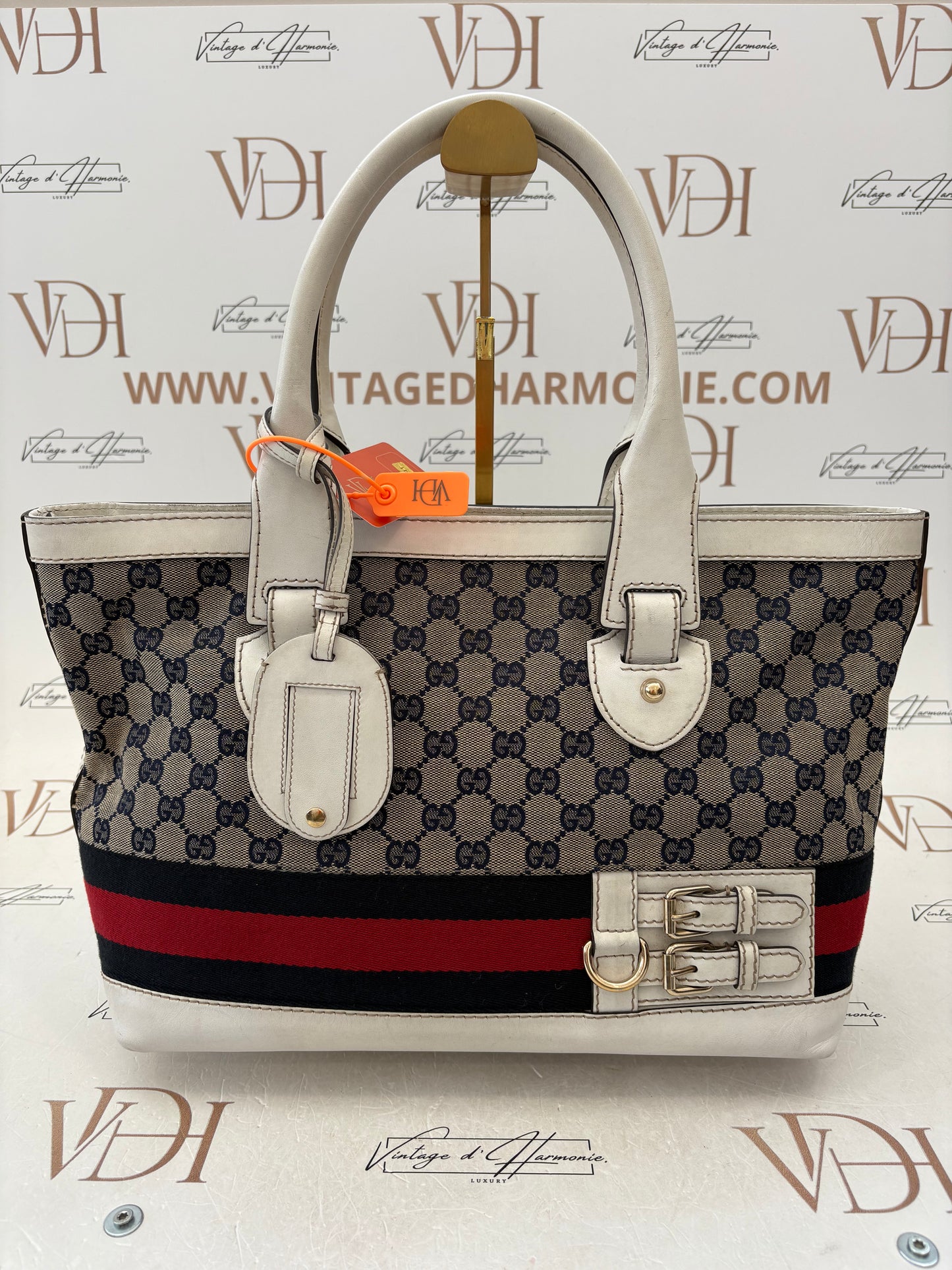 383541 - Gucci