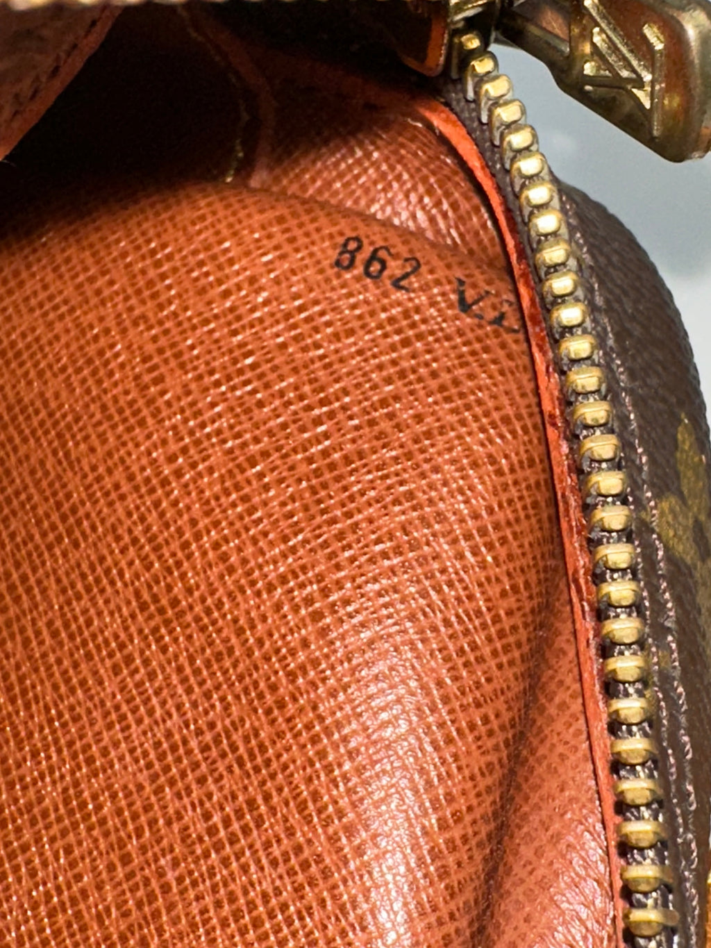 Louis Vuitton Jeune Fille MM