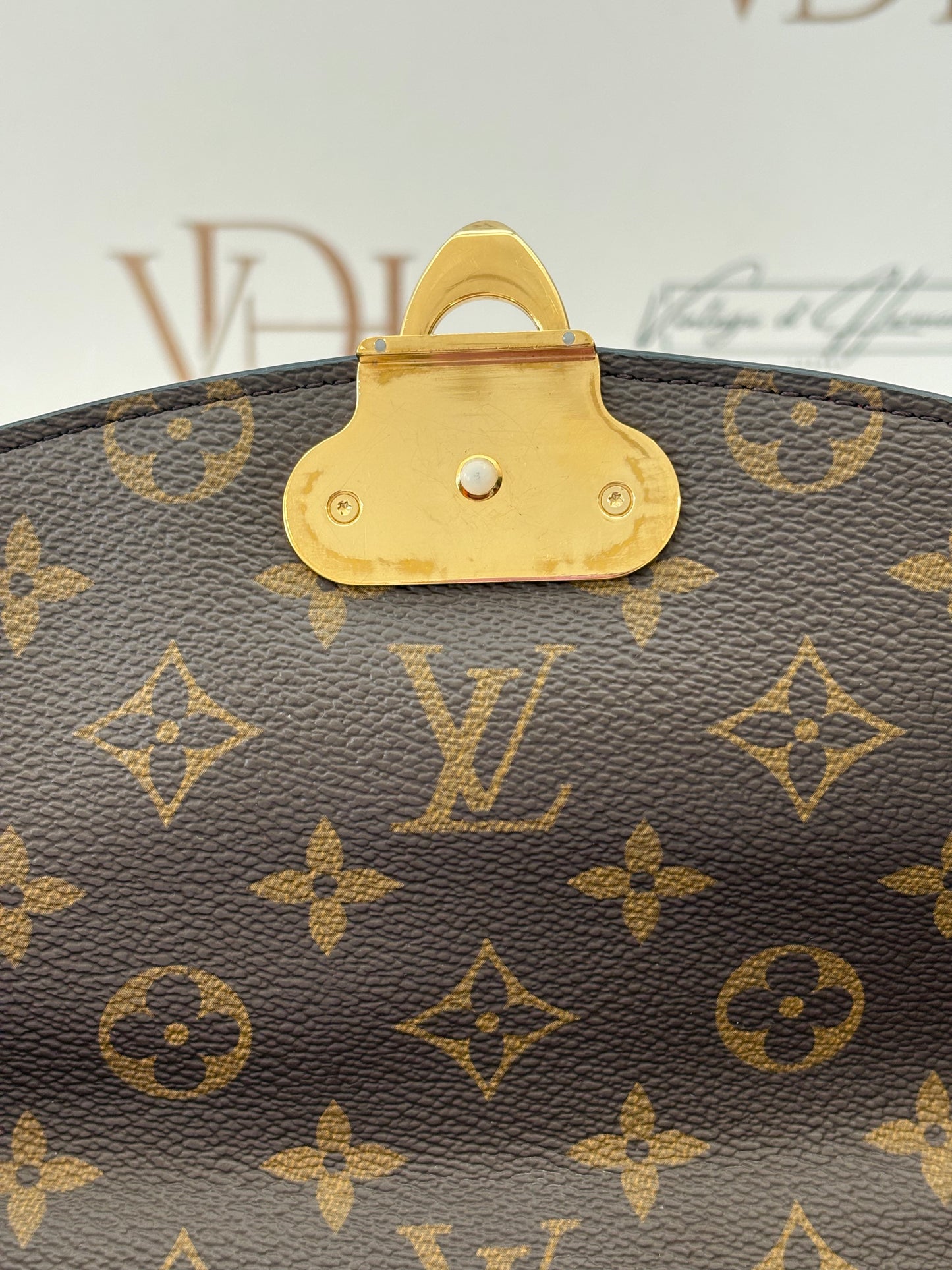 383830 - Louis Vuitton Saint Placide