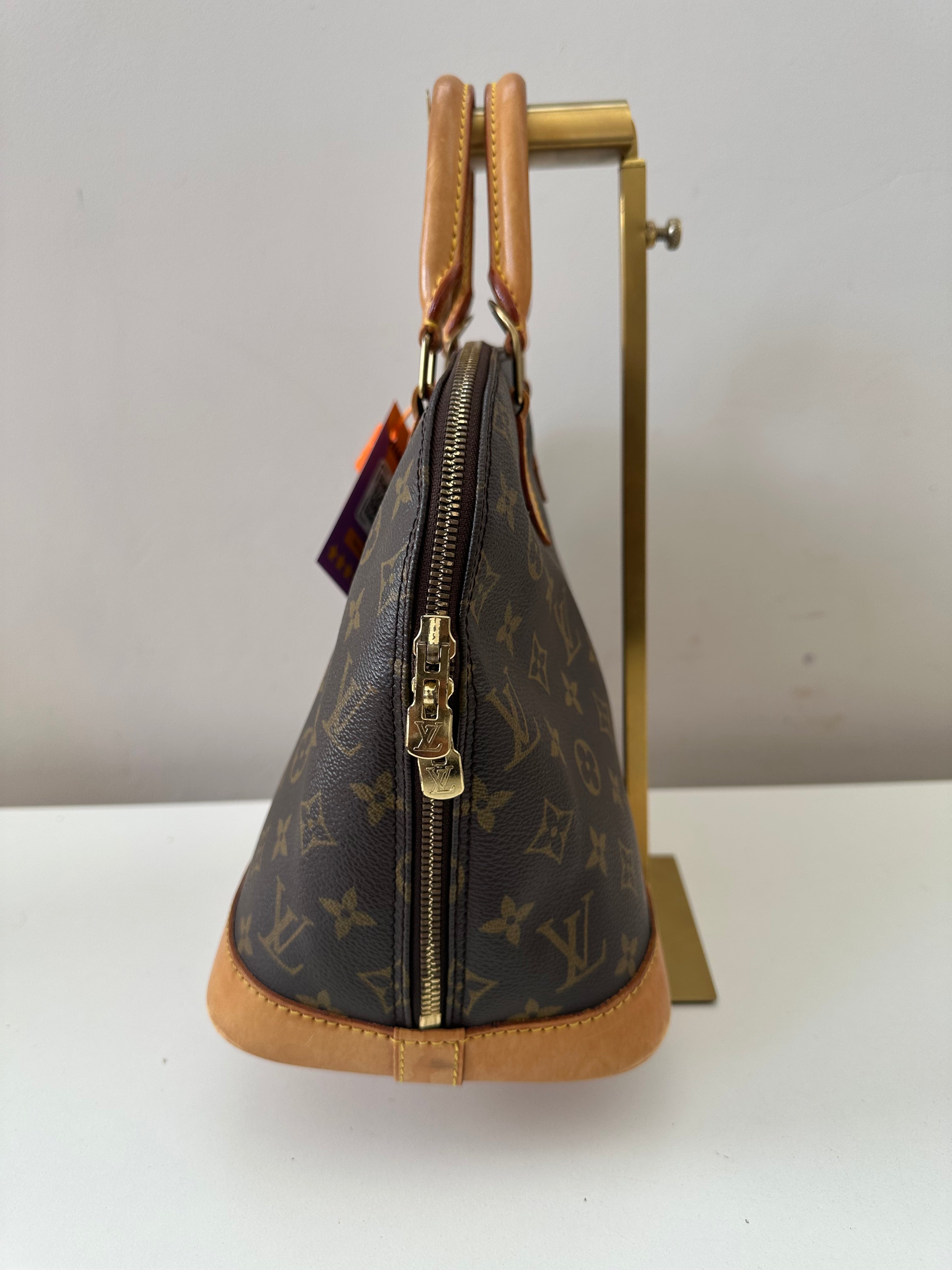 Louis Vuitton Alma