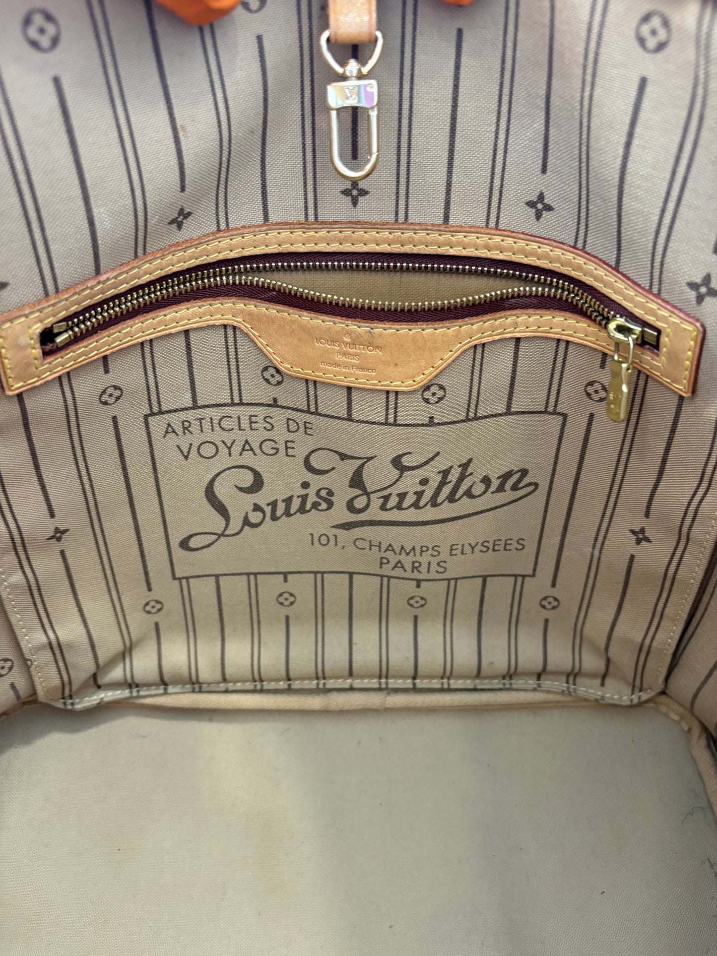 018614 - Louis Vuitton Neverfull MM