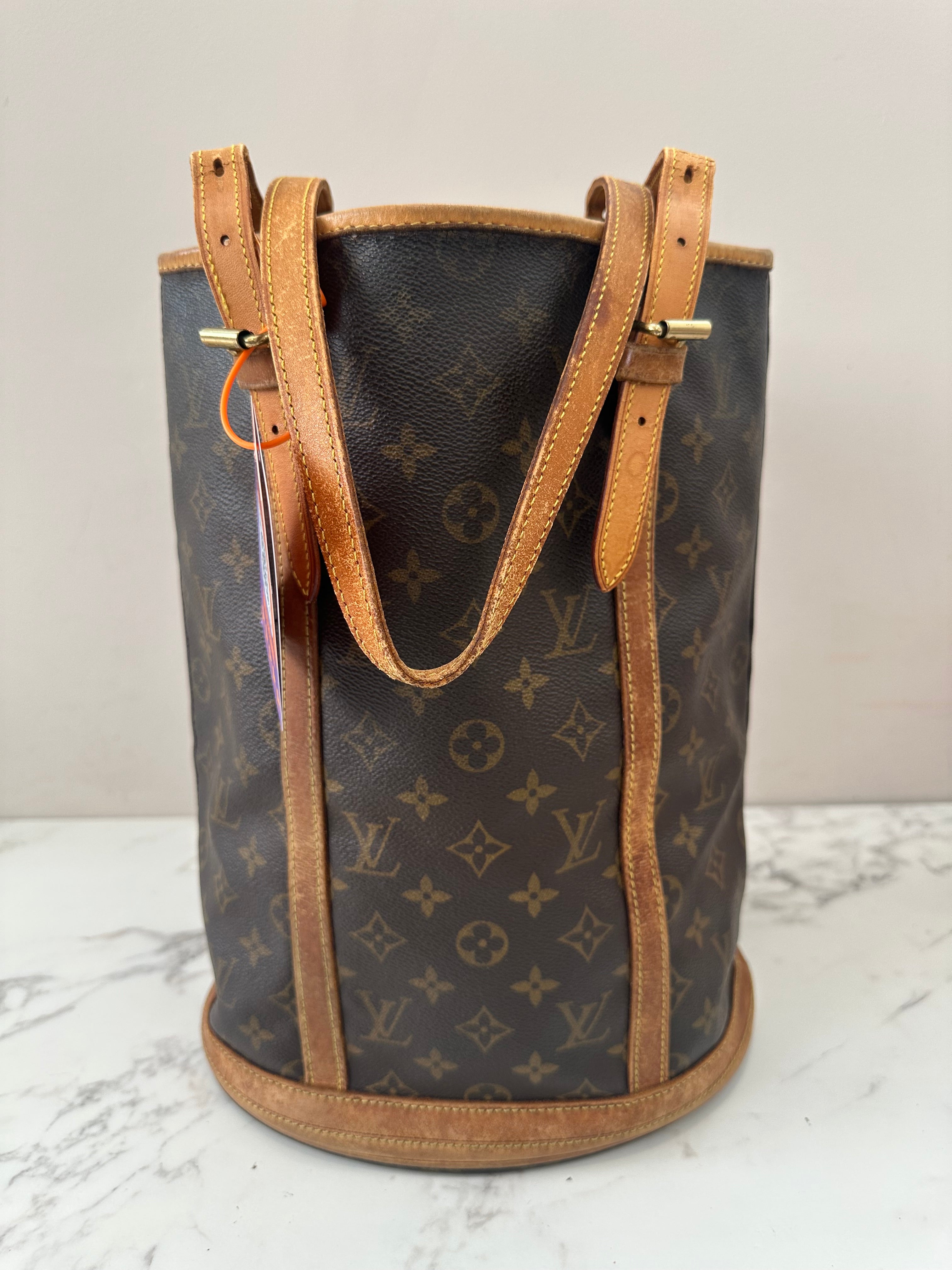 Louis Vuitton Bucket GM