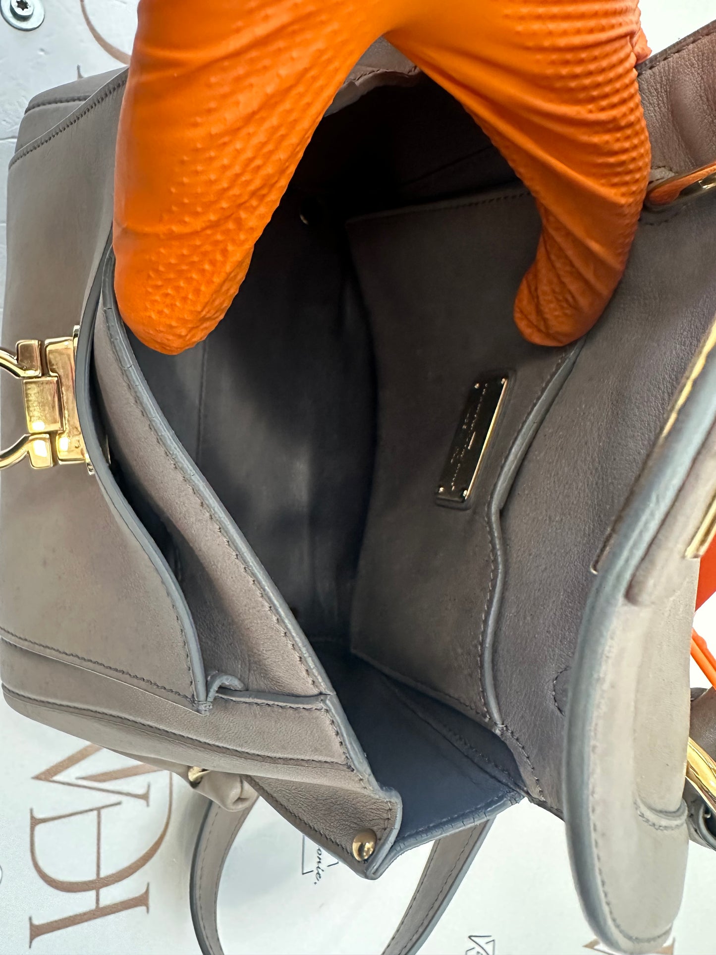 382385 - Salvatore Ferragamo Sofia