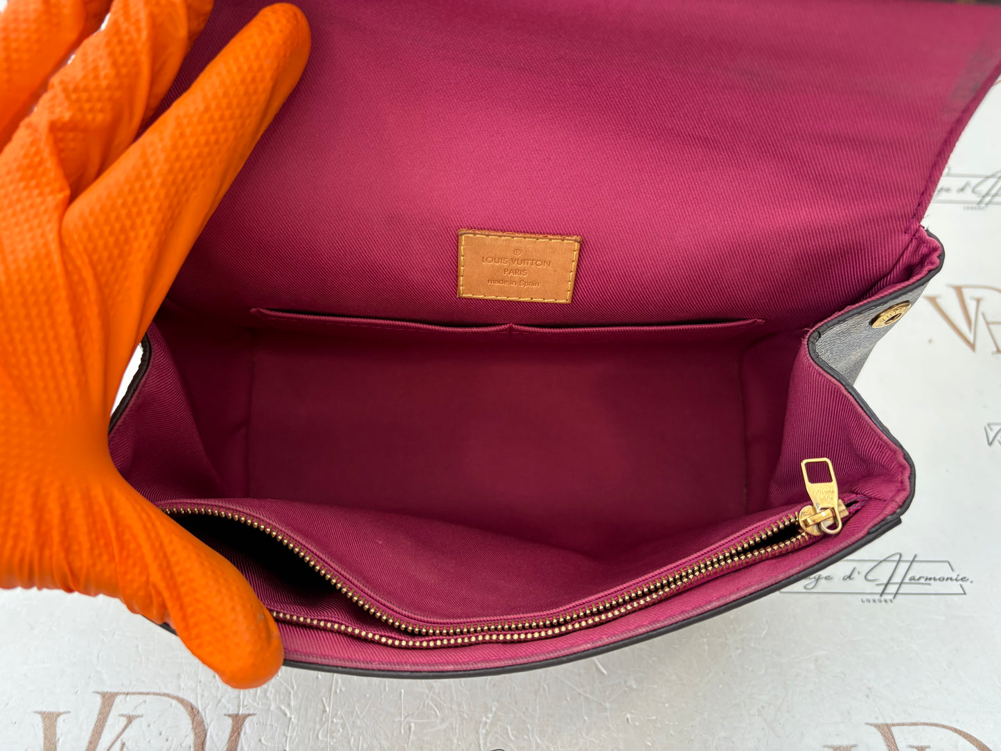 201103 - Louis Vuitton Cluny