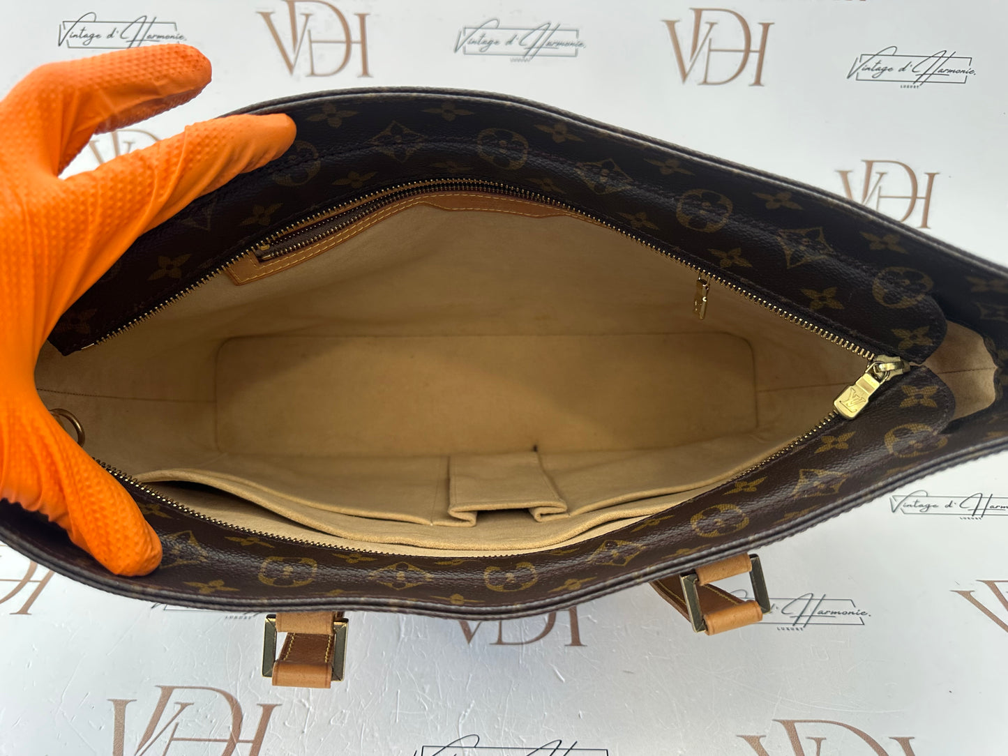 017891 - Louis Vuitton Luco