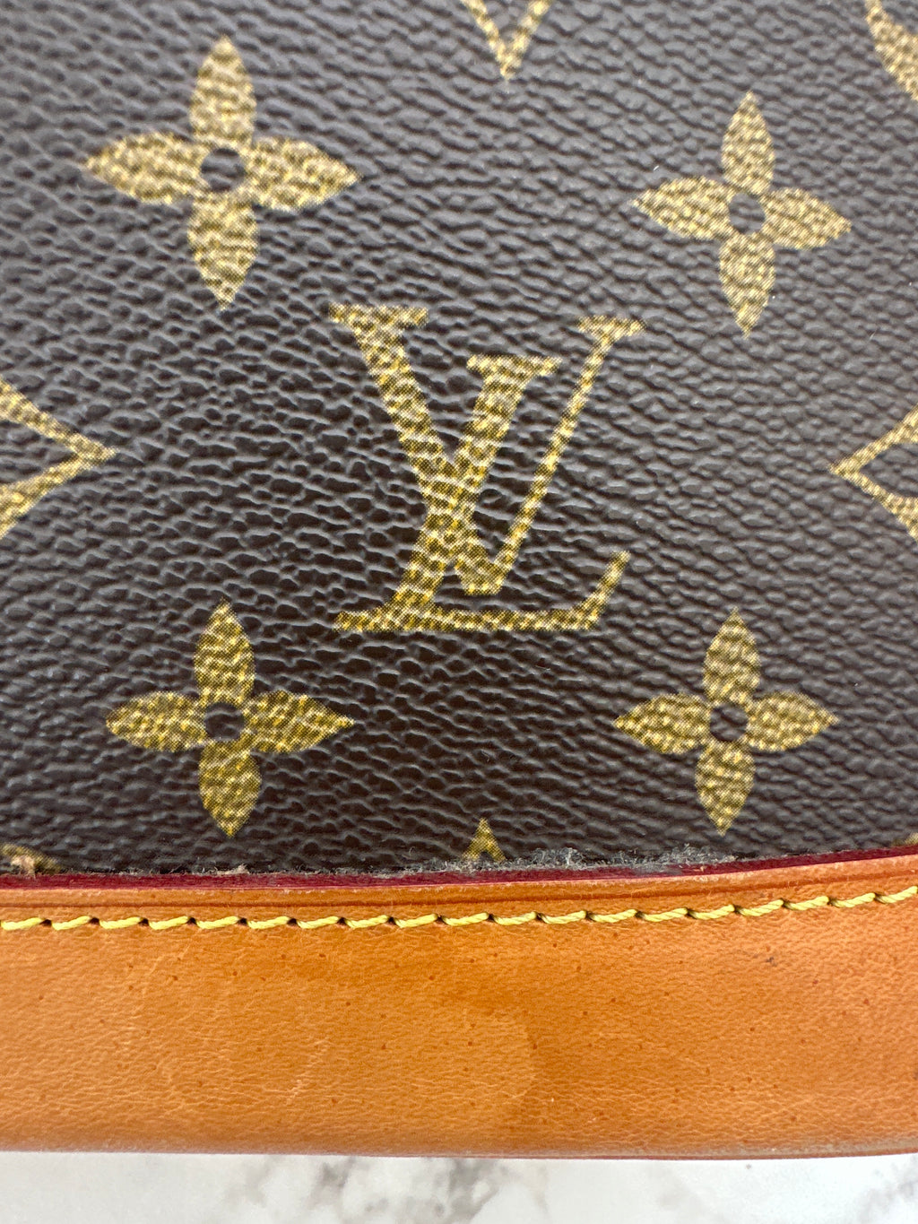 Louis Vuitton Alma