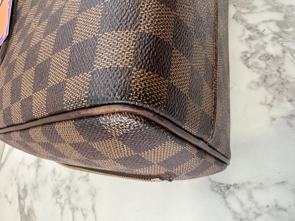 Louis Vuitton Damier Nolita